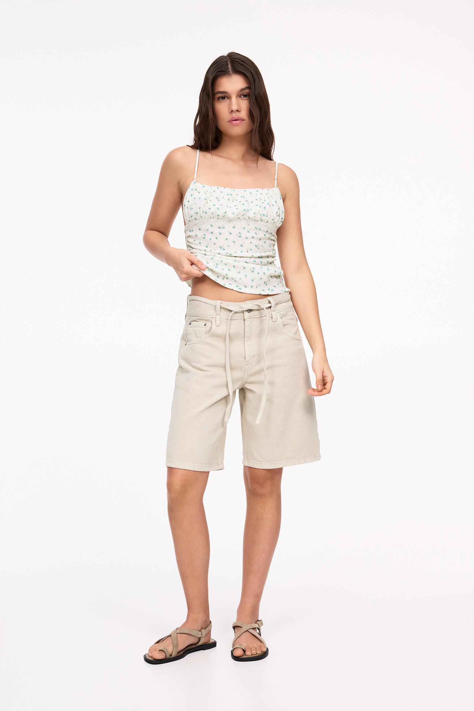 Floral crepe top Product Image