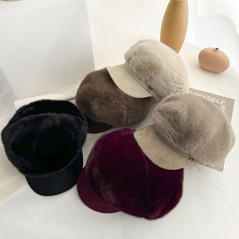 Bow Accent Fluffy Newsboy Cap Product Image