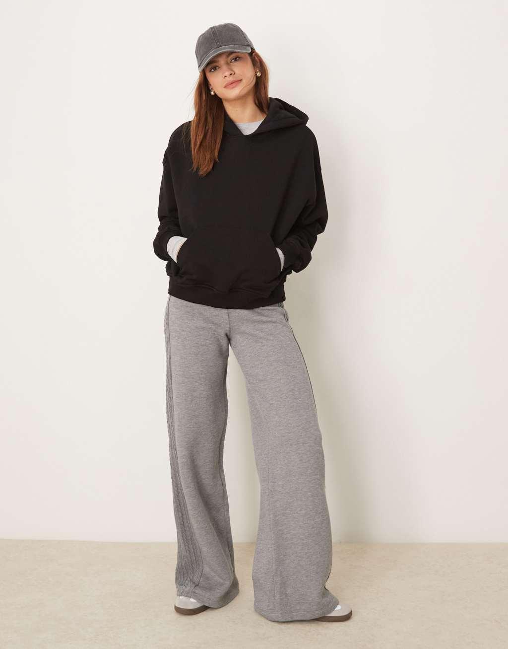 Gina Tricot relaxed hoodie in black Product Image