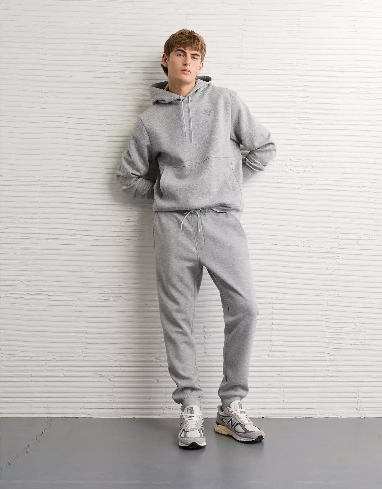AE 24/7 Jogger Product Image