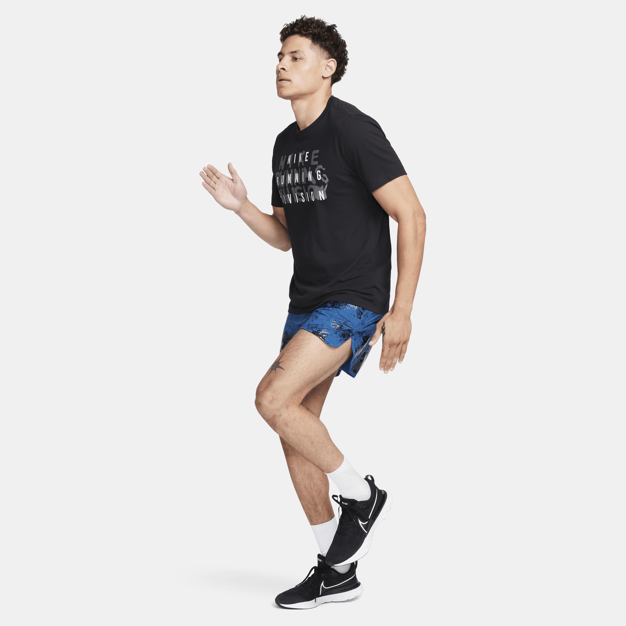 Nike Men's Running Division Dri-FIT ADV 4" Brief-Lined Running Shorts Product Image