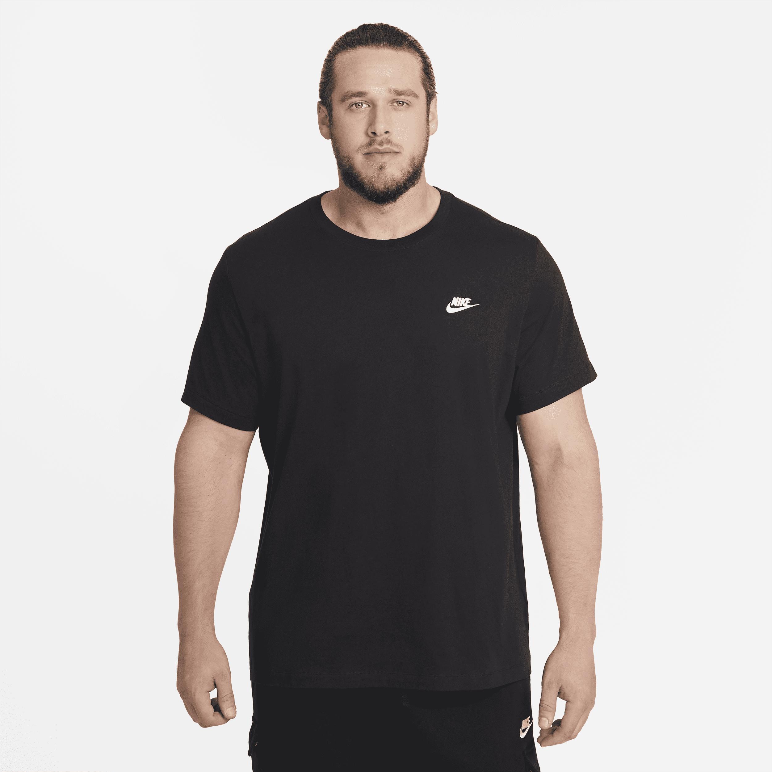 Nike Sportswear Club T-Shirt Product Image