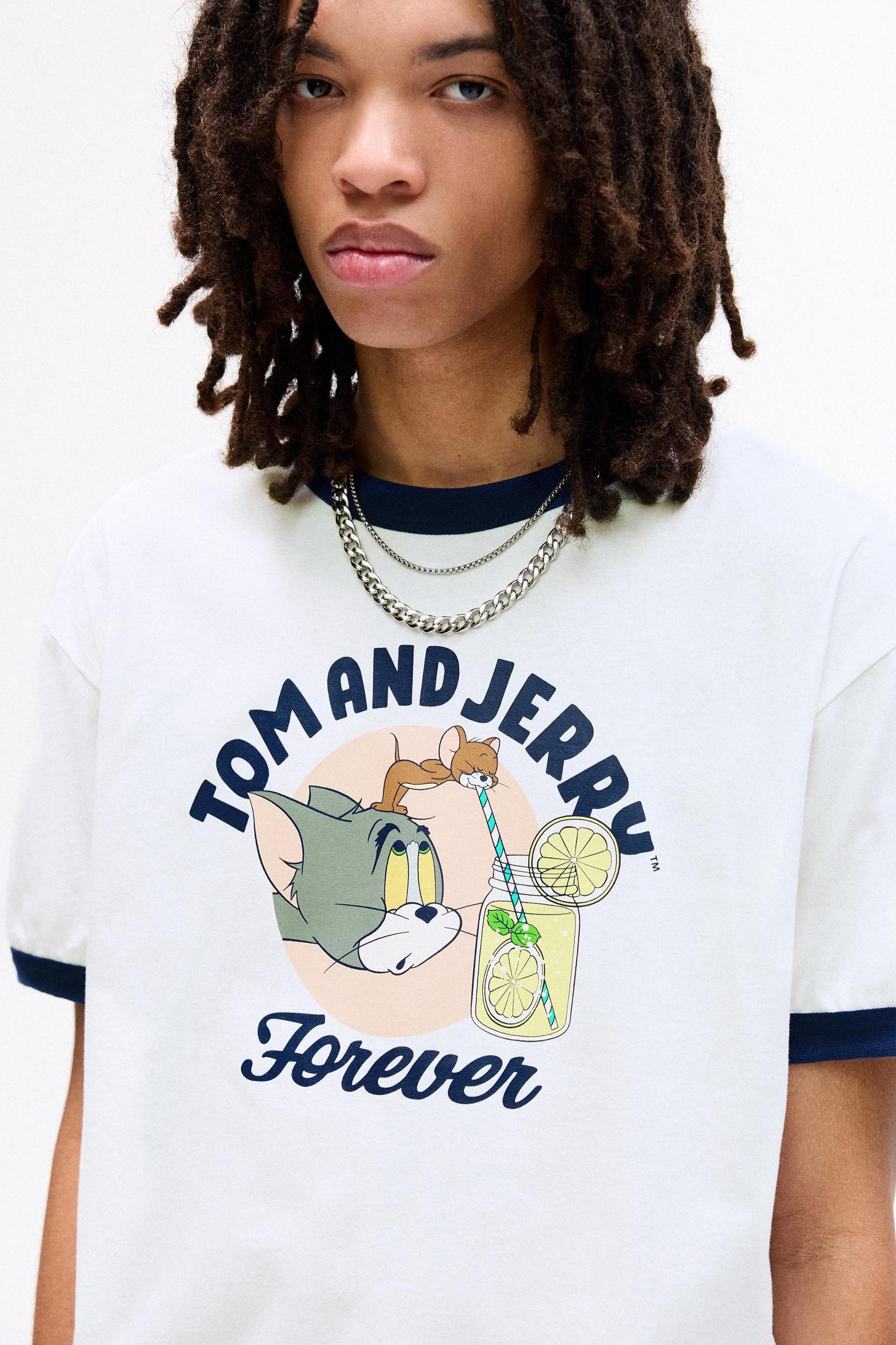 Tom & Jerry T-shirt Product Image