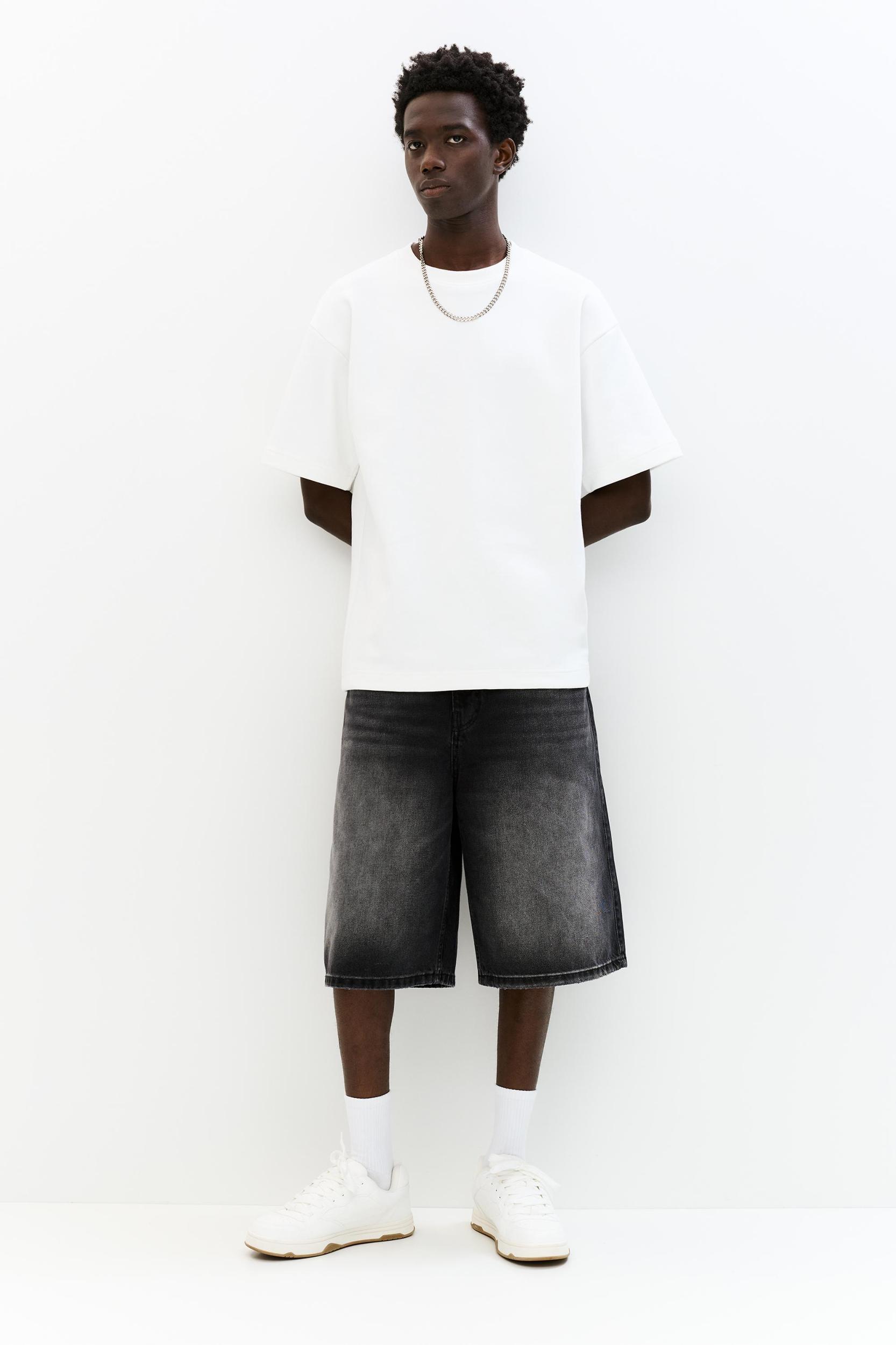 Basic short sleeve sweatshirt Product Image