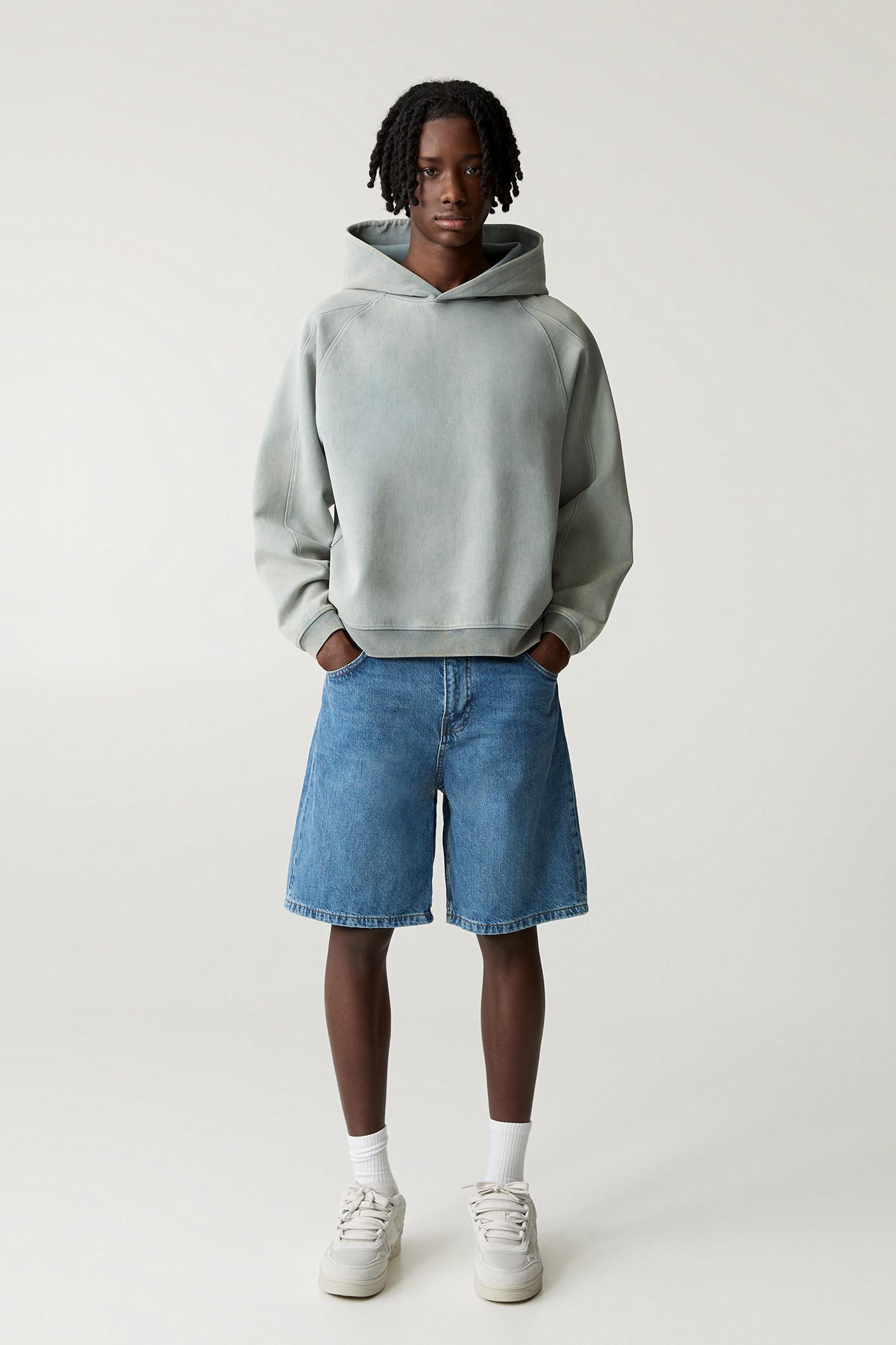 Baggy denim Bermuda shorts Product Image