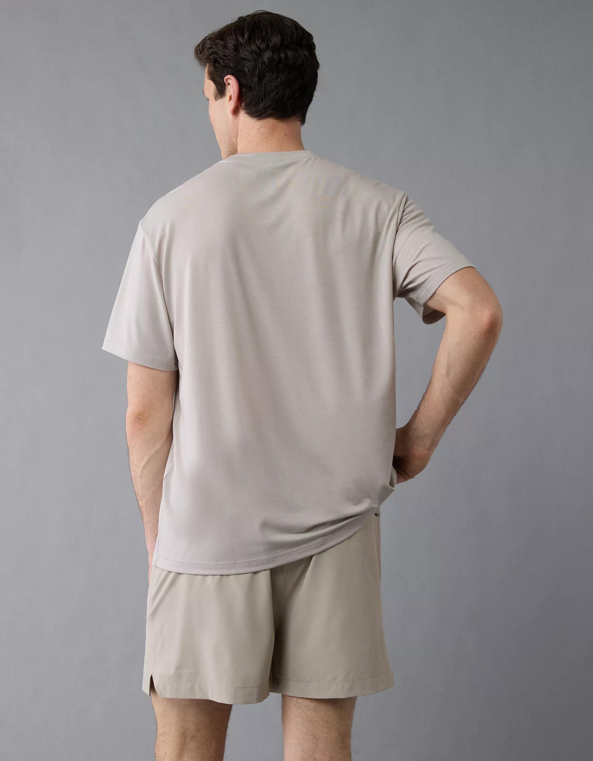 AE 24/7 Training T-Shirt Product Image