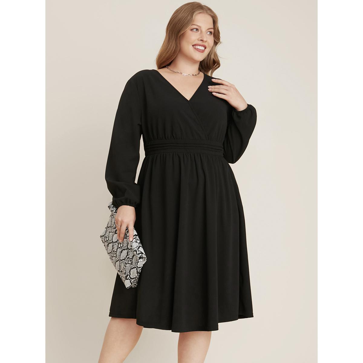Plus Size Solid Surplice Neck Pocket Pleated Flutter Dress Black Women Office Plain V-neck Long Sleeve Curvy Midi Dress BloomChic 10/M Product Image