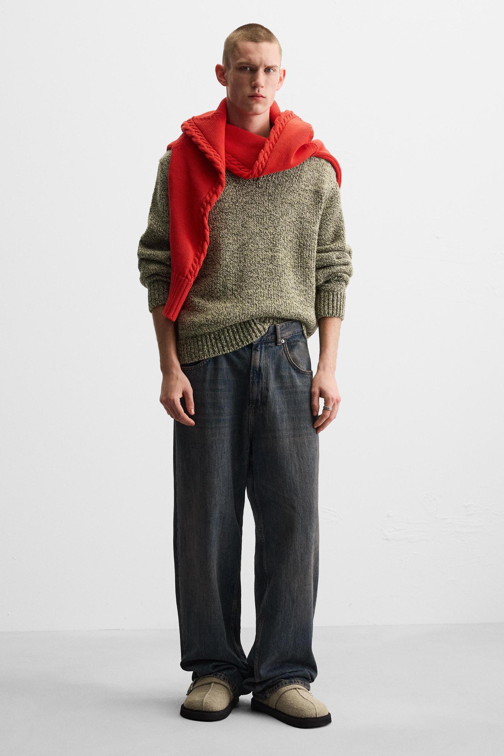 BUCKLE LEATHER CLOGS Product Image