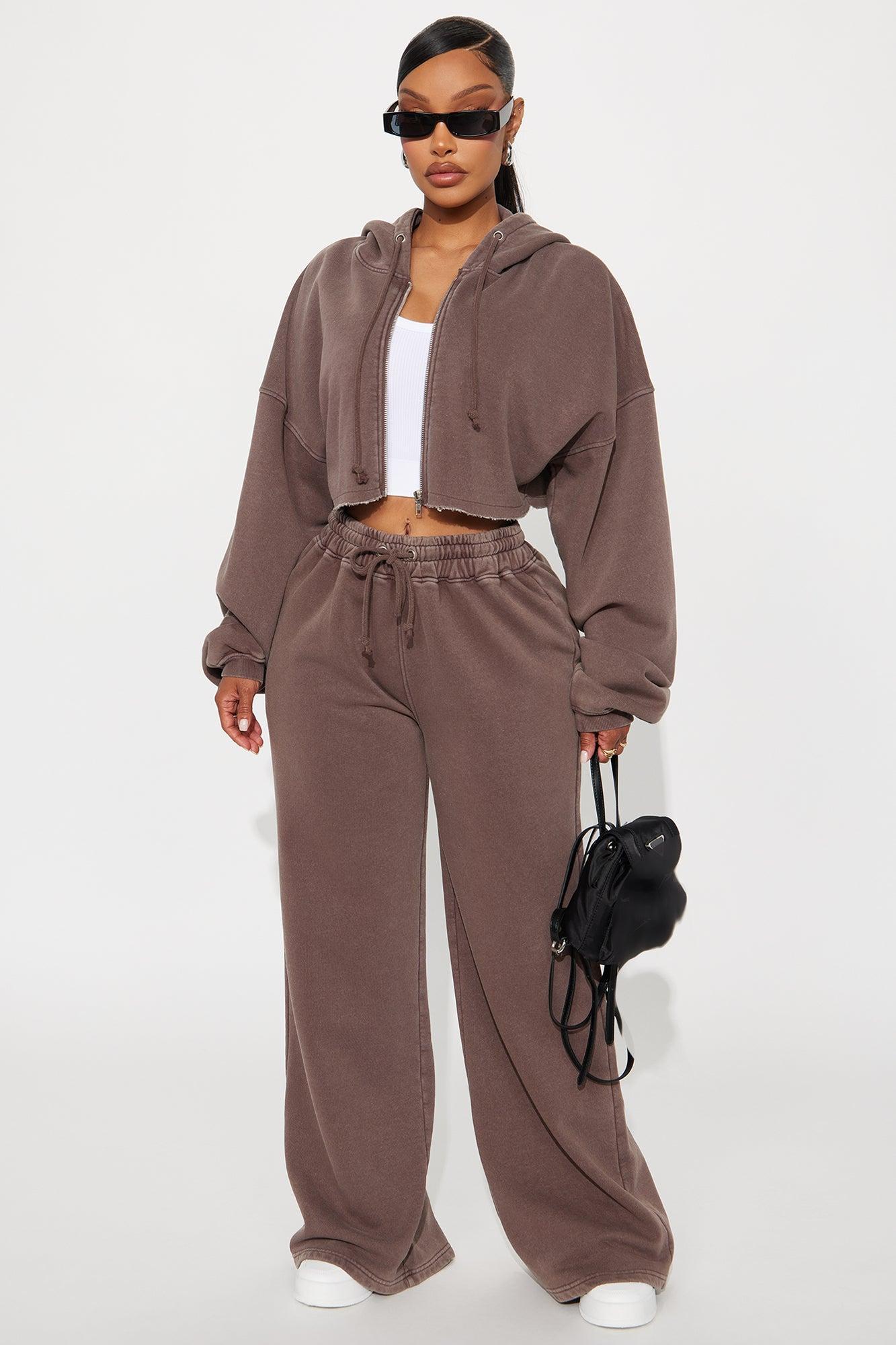On The Go Fleece Pant Set - Chocolate Female Product Image