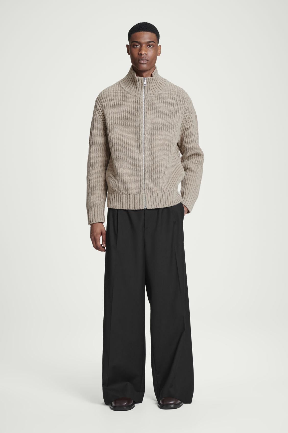 FUNNEL-NECK KNITTED WOOL JACKET Product Image