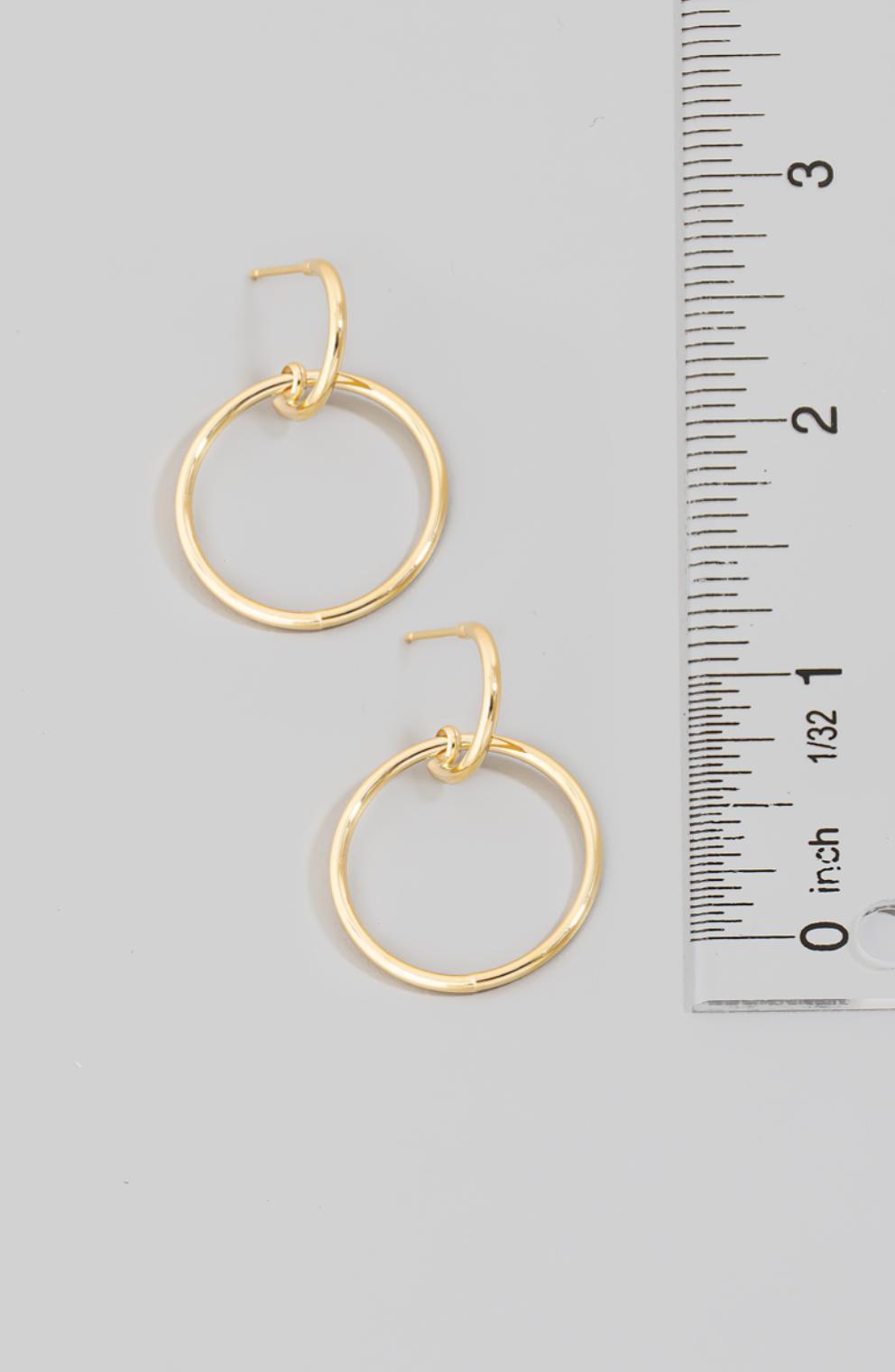 Kinsley Drop Earrings Product Image