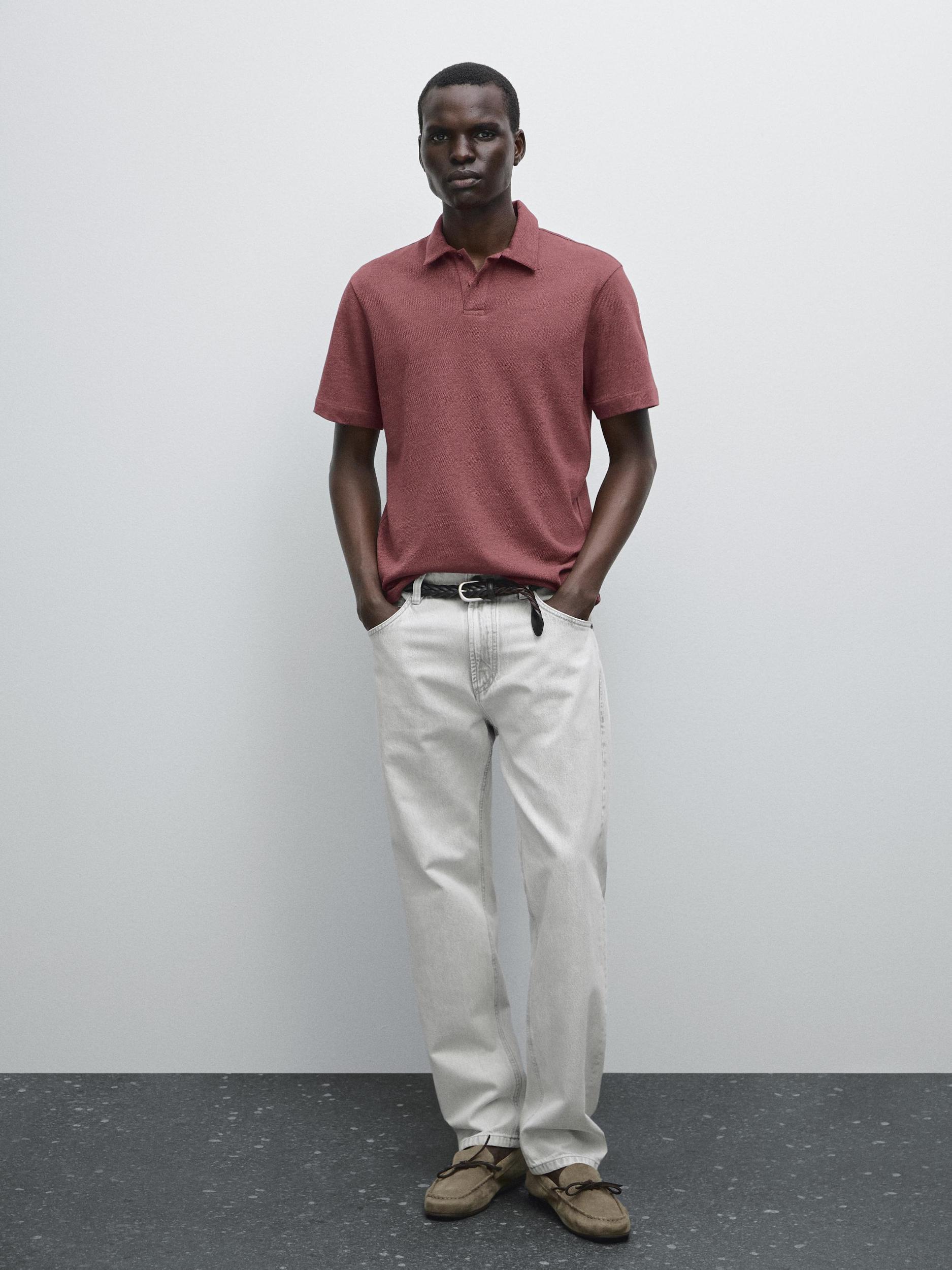 Textured piqué short sleeve polo shirt Product Image