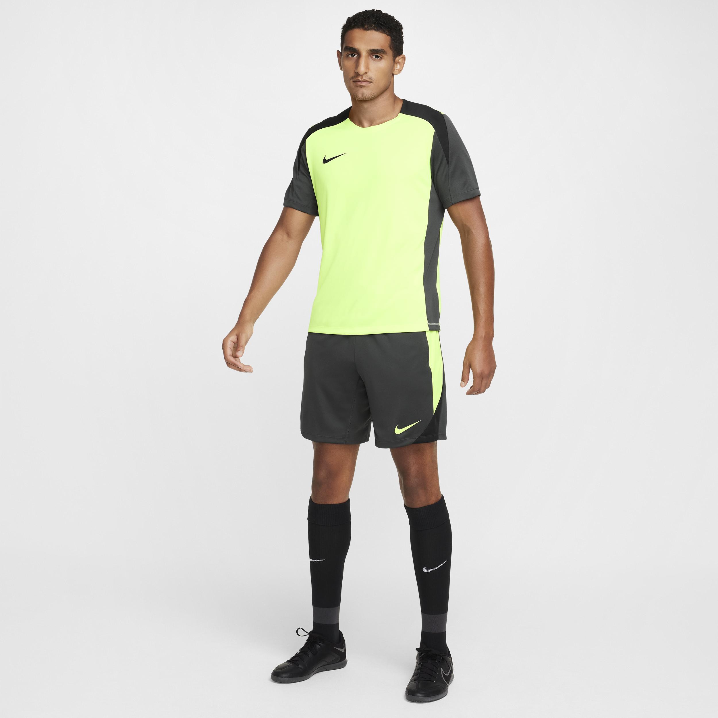 Nike Strike Men's Dri-FIT Short-Sleeve Soccer Top Product Image