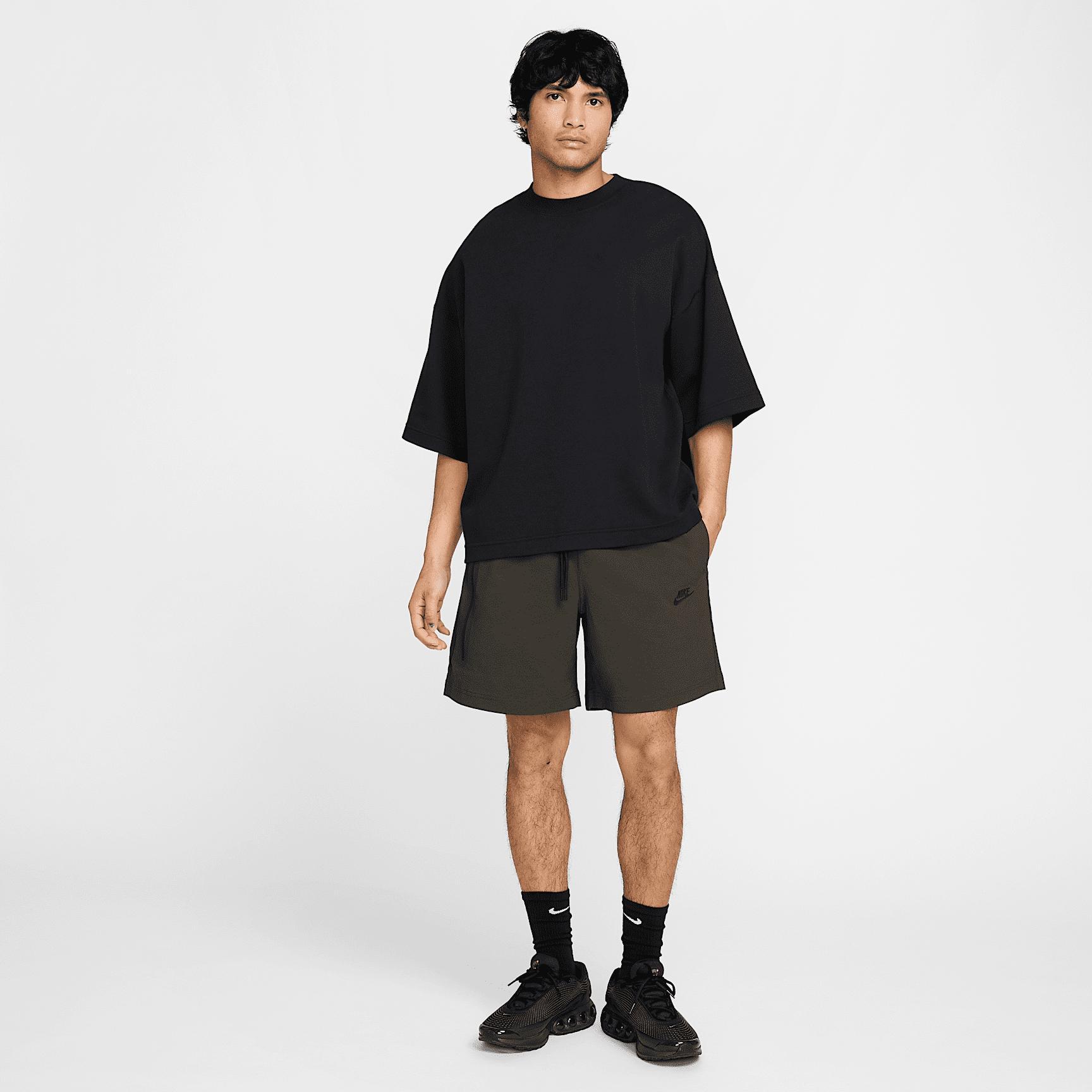 Nike Men's Tech Woven Shorts Product Image