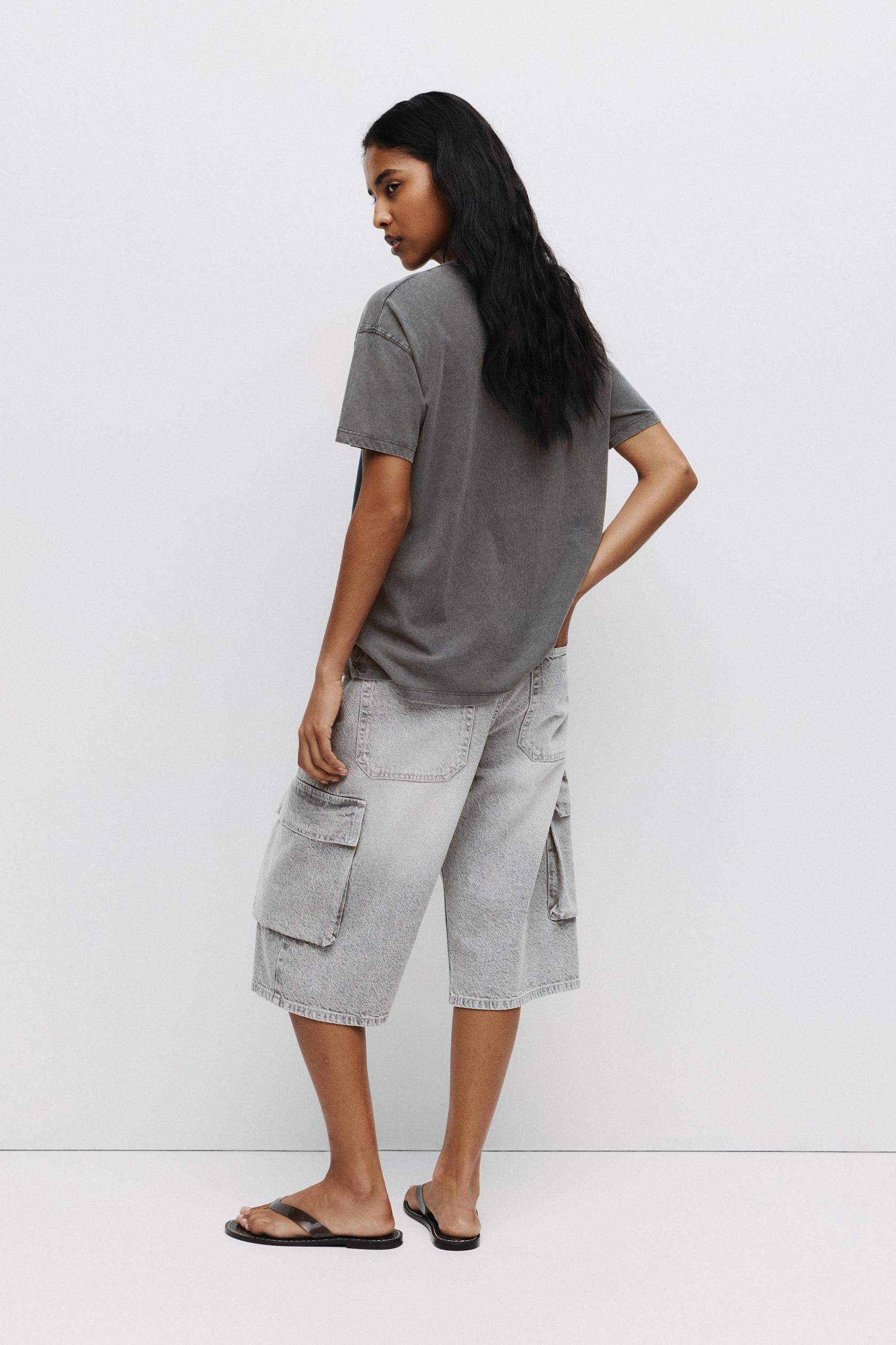 Strawberry T-shirt Product Image