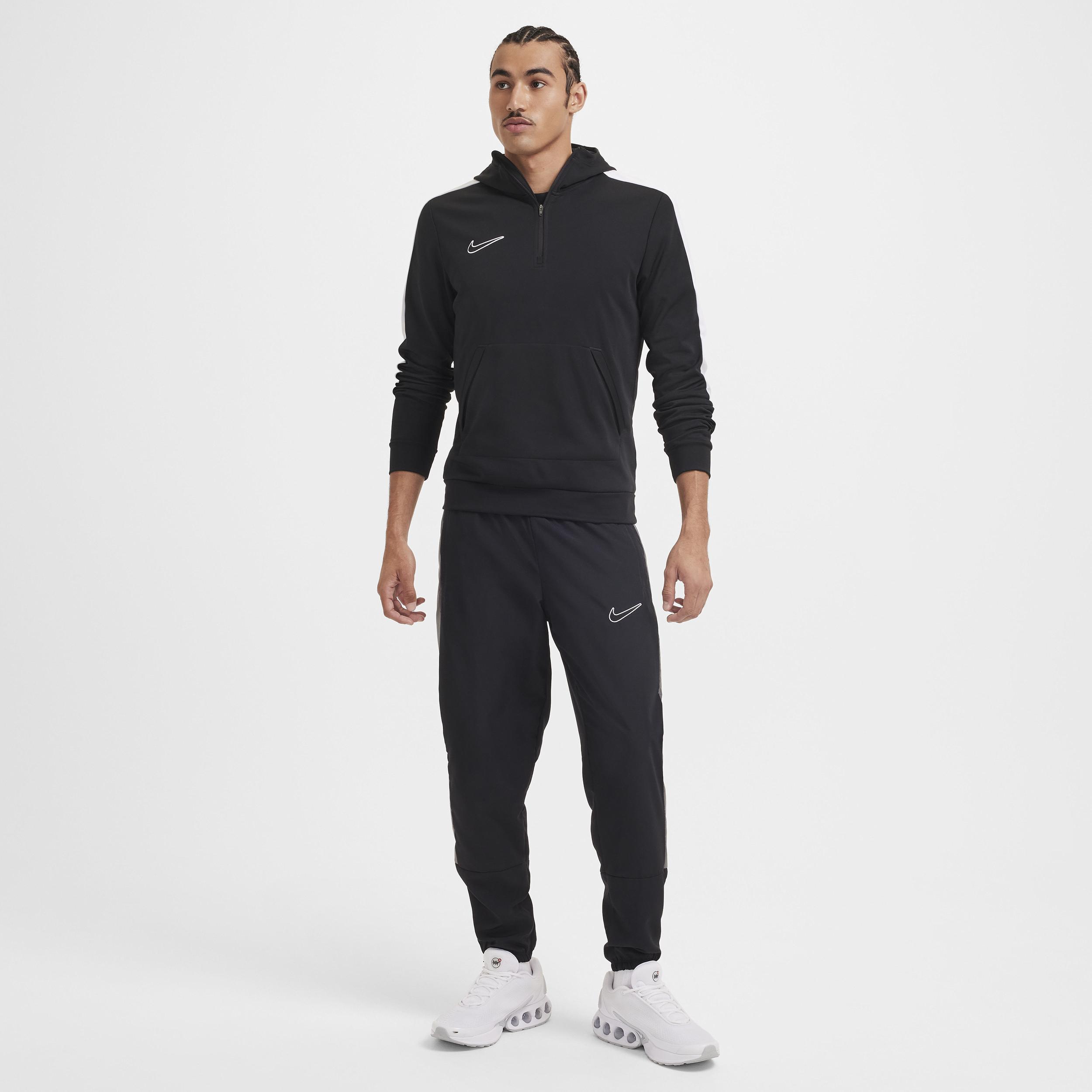 Nike Men's Academy Therma-FIT Soccer Hoodie Product Image