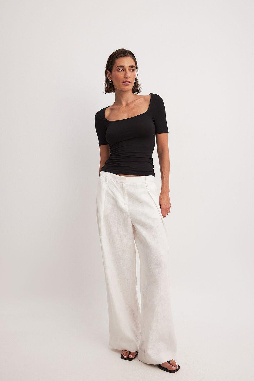 Soft Line Scoop Neck Short Sleeve Top Product Image