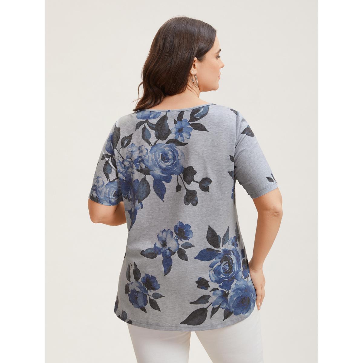 Plus Size Floral Print Round Neck Fitted T-Shirt DarkGray Women Leisure Non Natural Flowers Boat Neck Casual T-shirts BloomChic 28/5X Product Image
