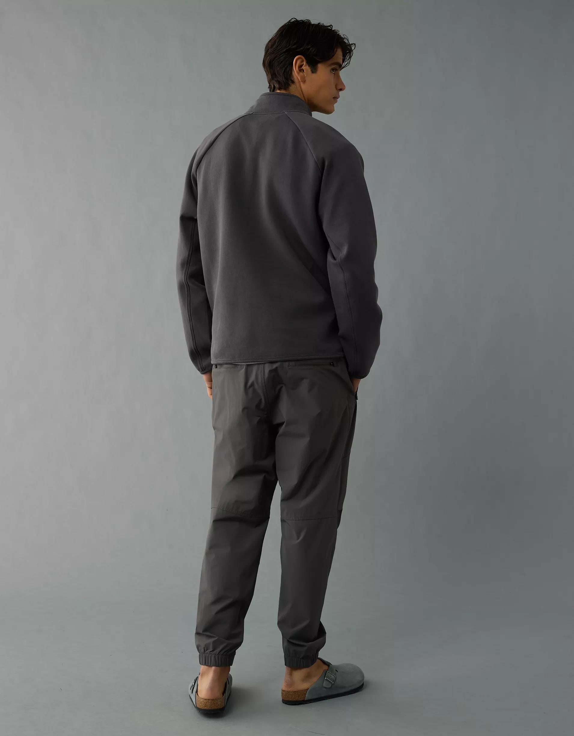 AE 24/7 Tech Jogger Product Image