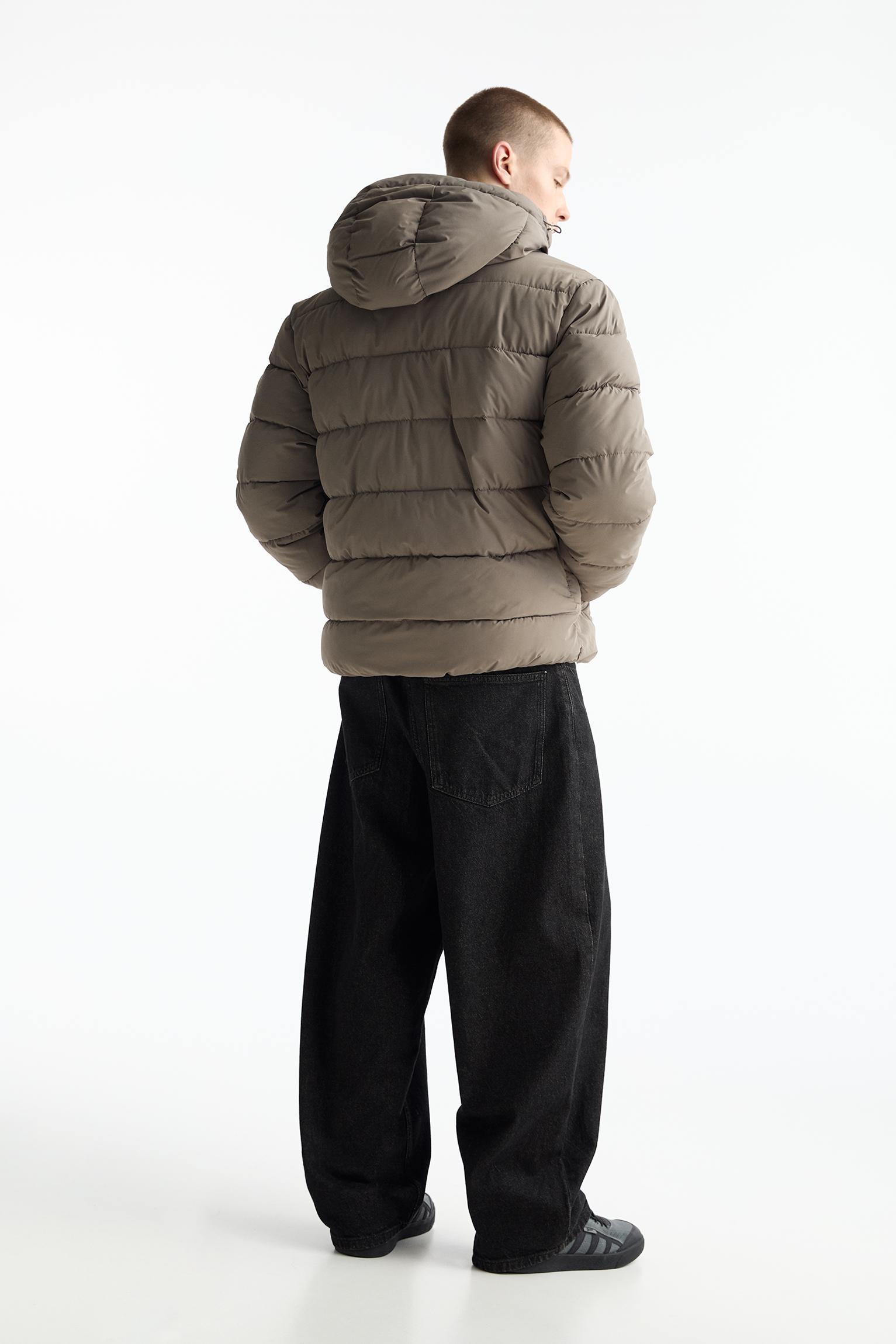 Lightweight puffer jacket with hood Product Image