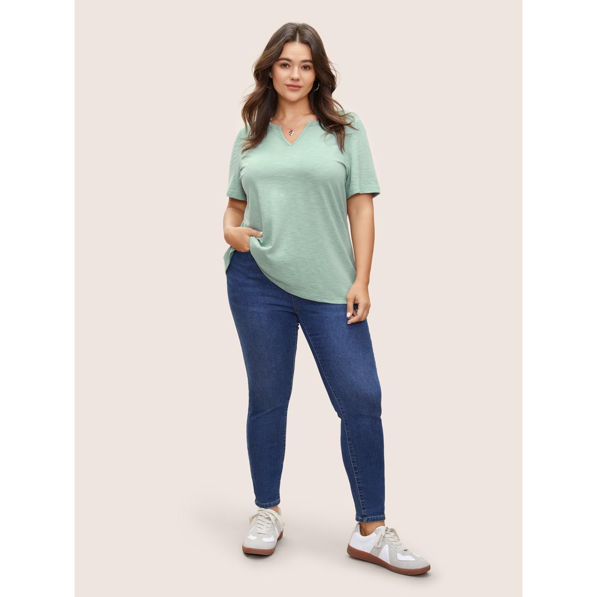 Plus Size Solid Plisse Notched T-shirt Green Women Casual Non Plain Notched collar Everyday T-shirts BloomChic 30/6X Product Image