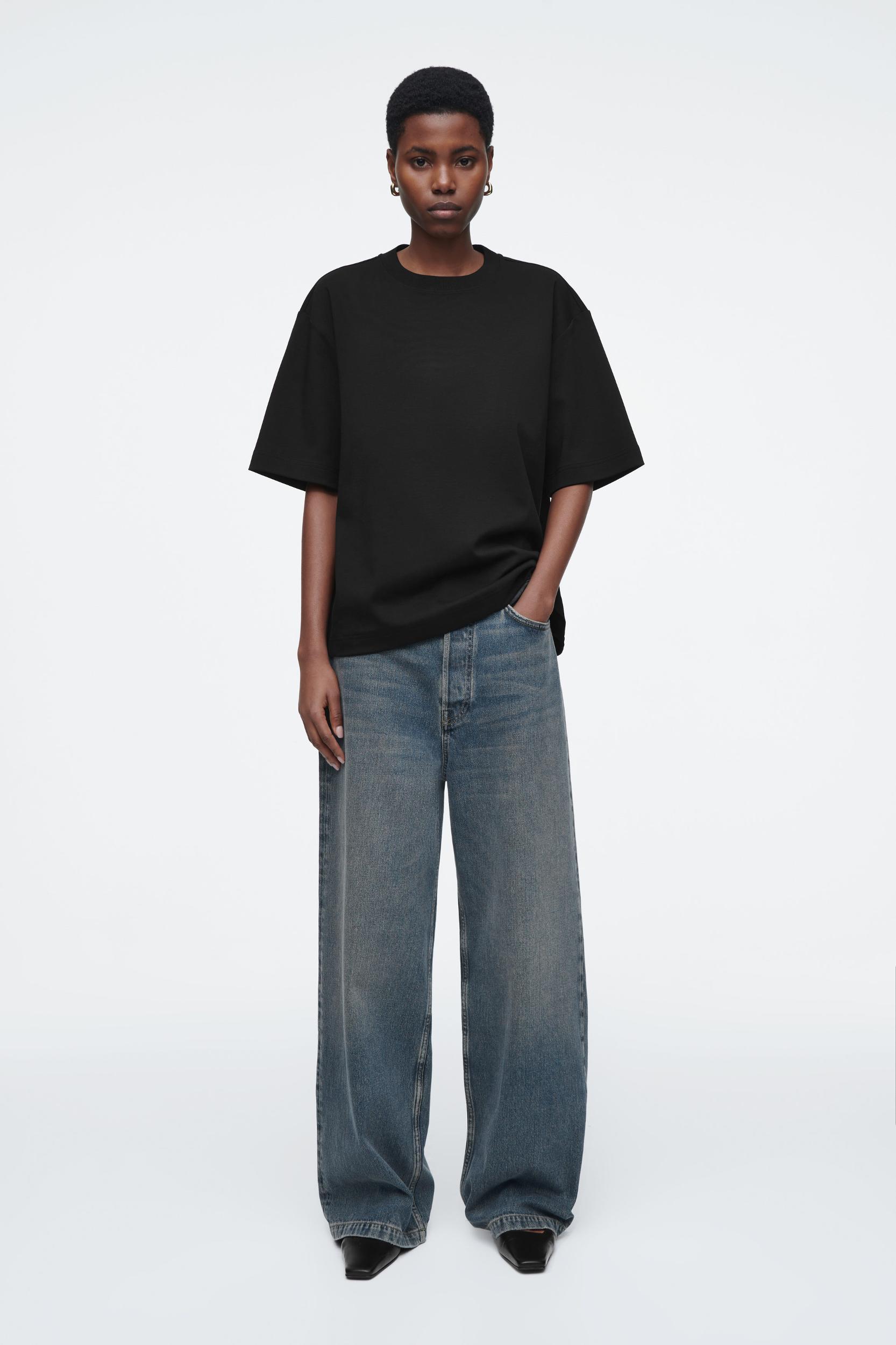 OVERSIZED COTTON T-SHIRT Product Image