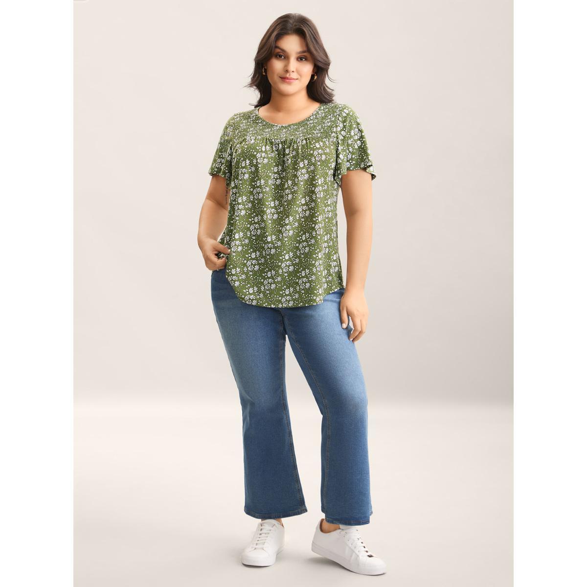 Plus Size Floral Print Shirred Neck T-Shirt Moss Women Gathered Round Neck Everyday-Casual T-shirts BloomChic 22-24/3X Product Image