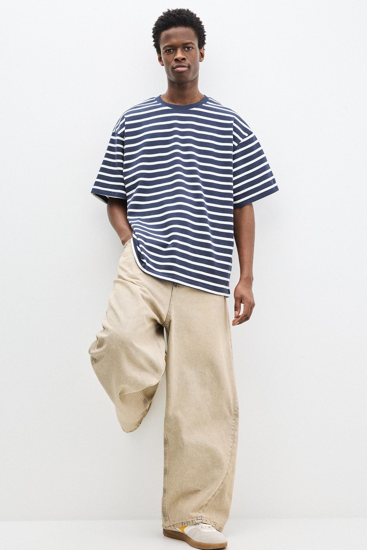 Striped short sleeve T-shirt Product Image