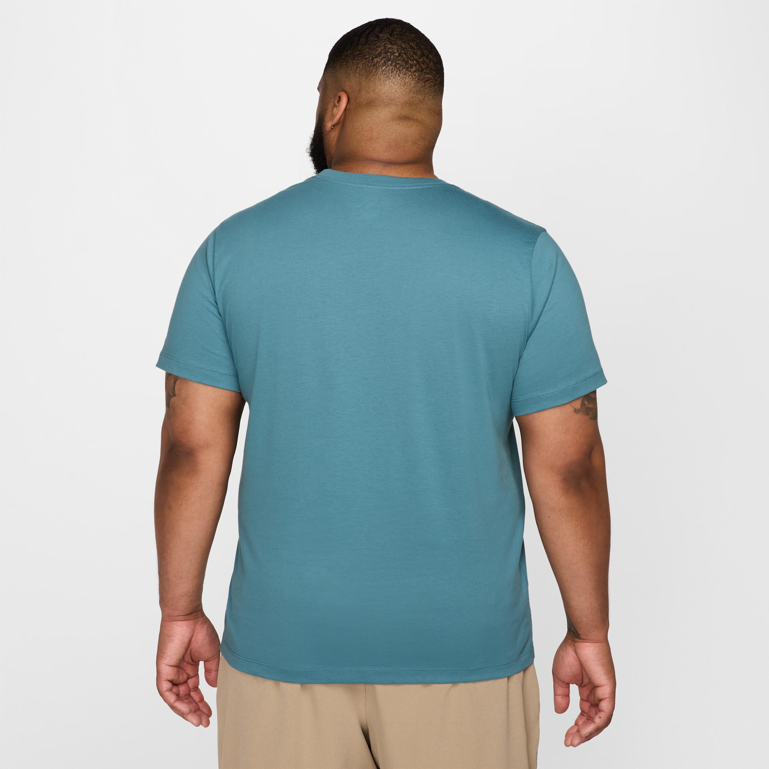 Nike Men's Fitness T-Shirt Product Image