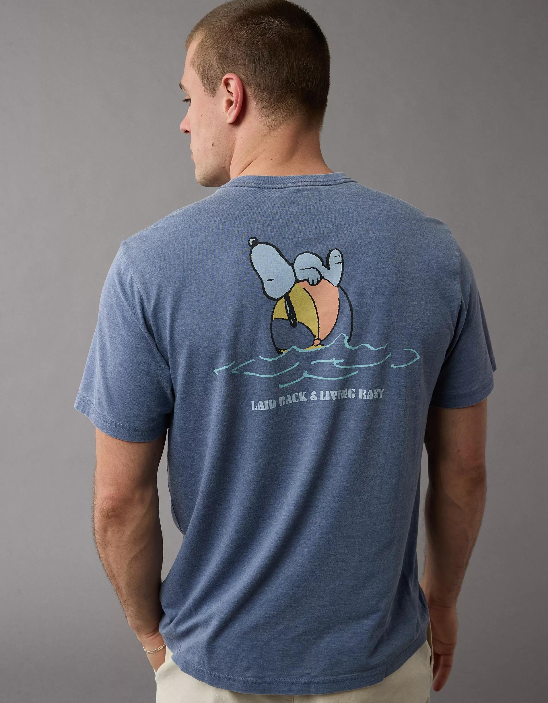 AE Snoopy Graphic T-Shirt Product Image