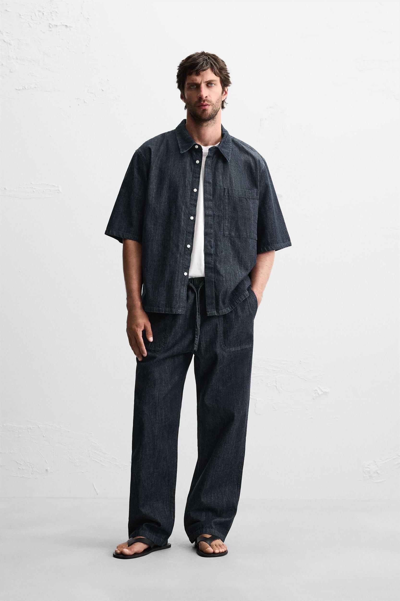 RELAXED FIT JOGGER JEANS Product Image