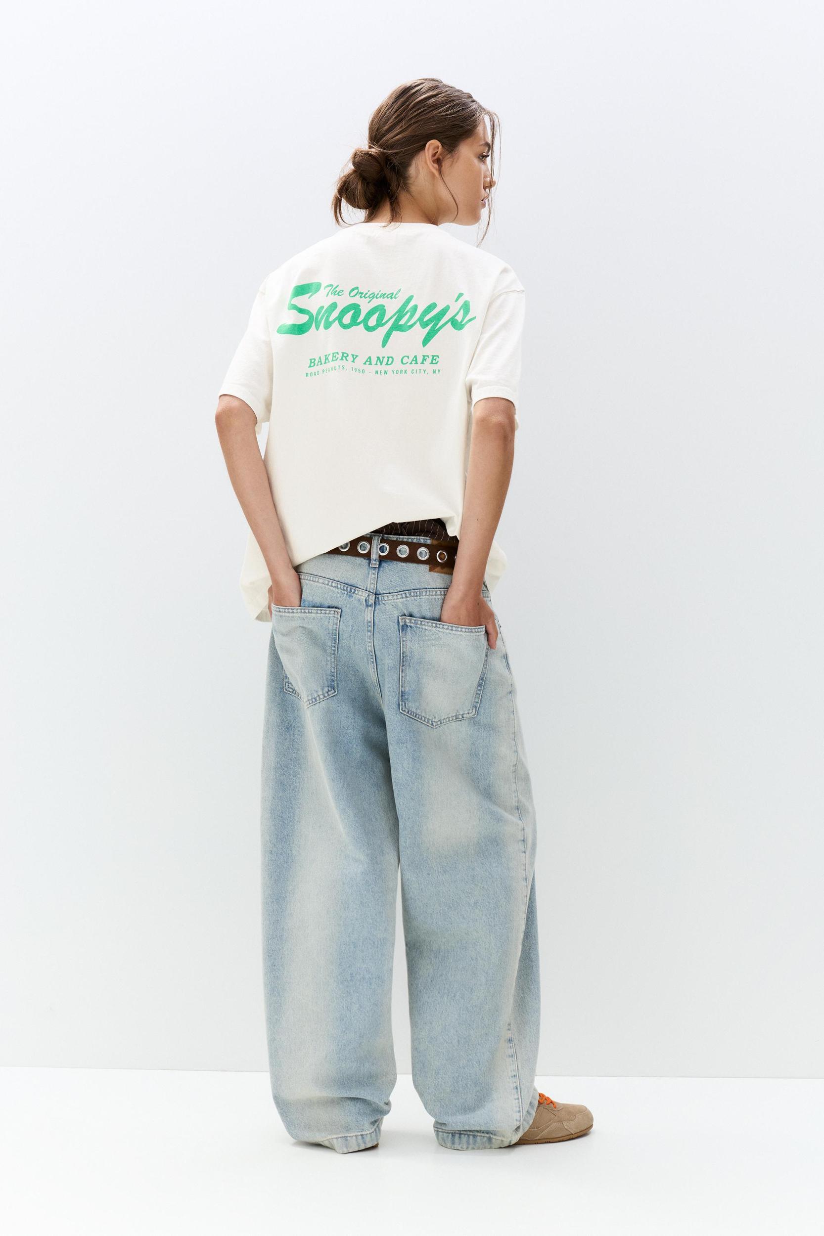 Snoopy T-shirt Product Image