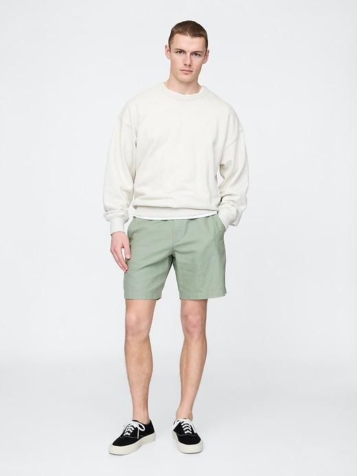 8" Linen-Cotton Shorts Product Image