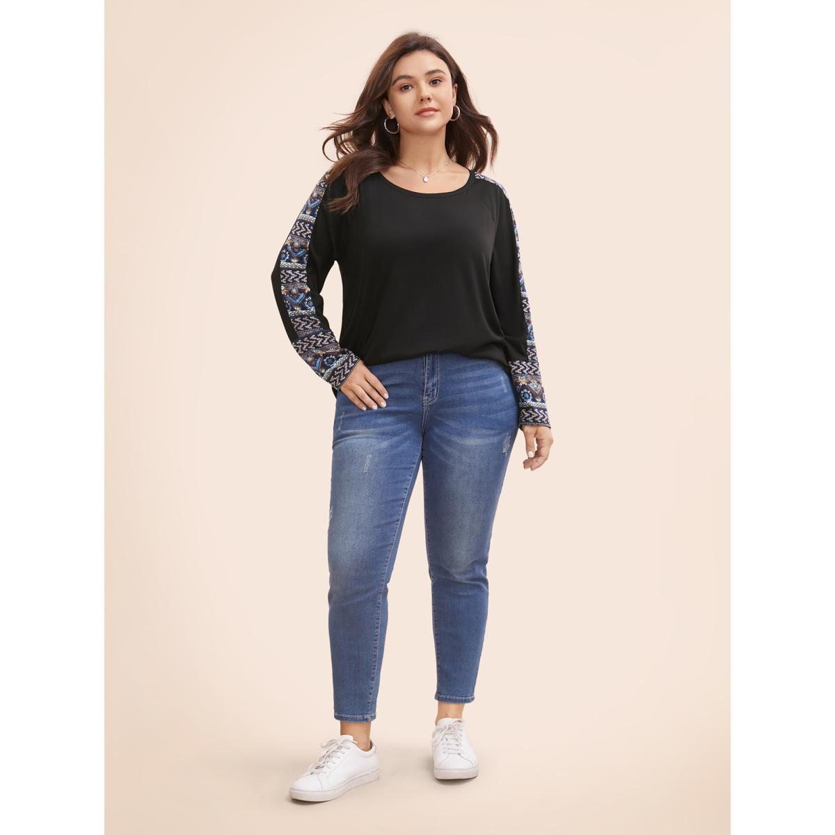 Plus Size Bandana Print Patchwork Round Neck T-shirt Black Women Casual Contrast Round Neck Everyday T-shirts BloomChic 18-20/2X Product Image