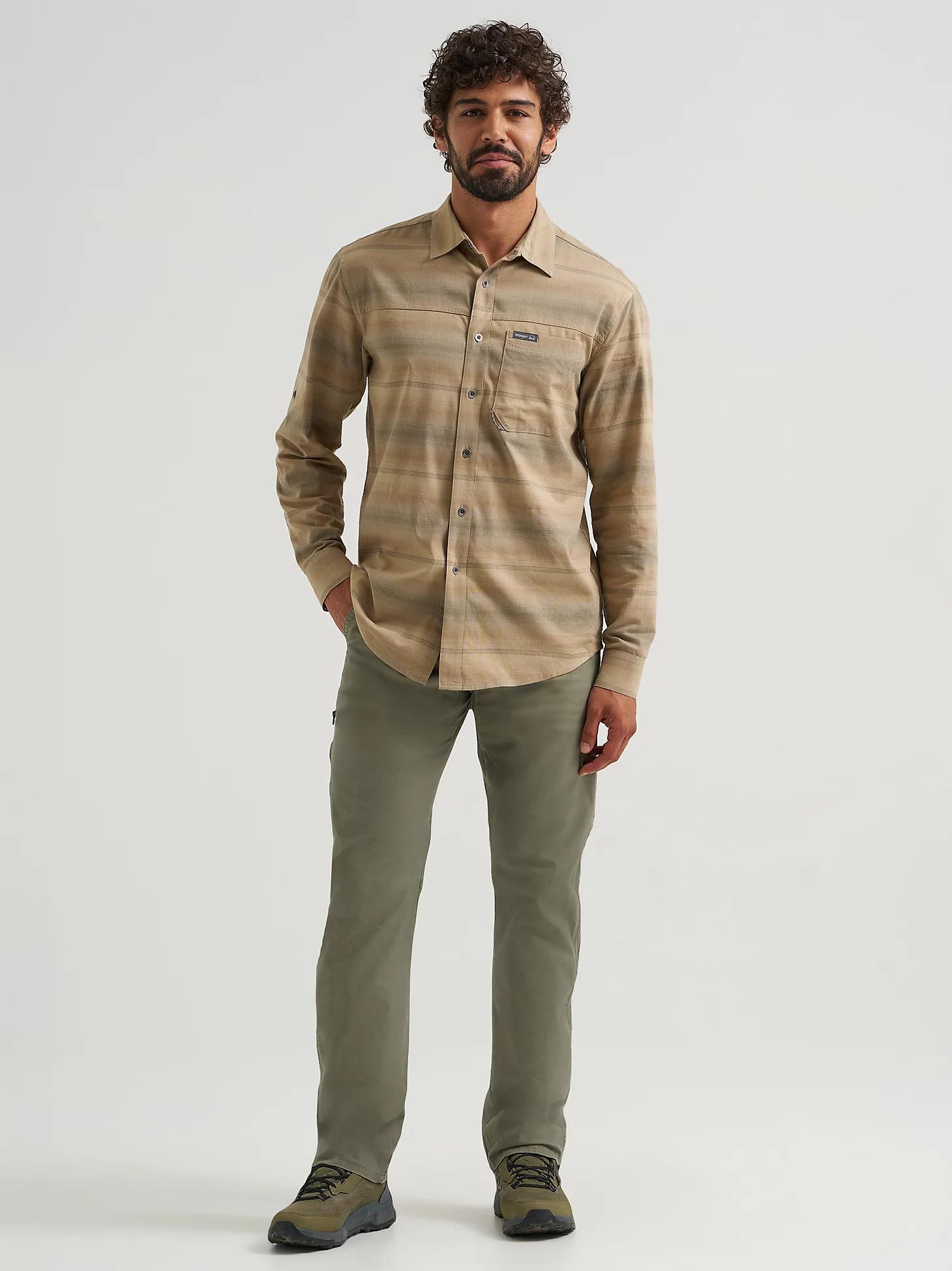 Men's Wrangler® Outdoor Rugged Utility Pant in Sea Turtle Product Image