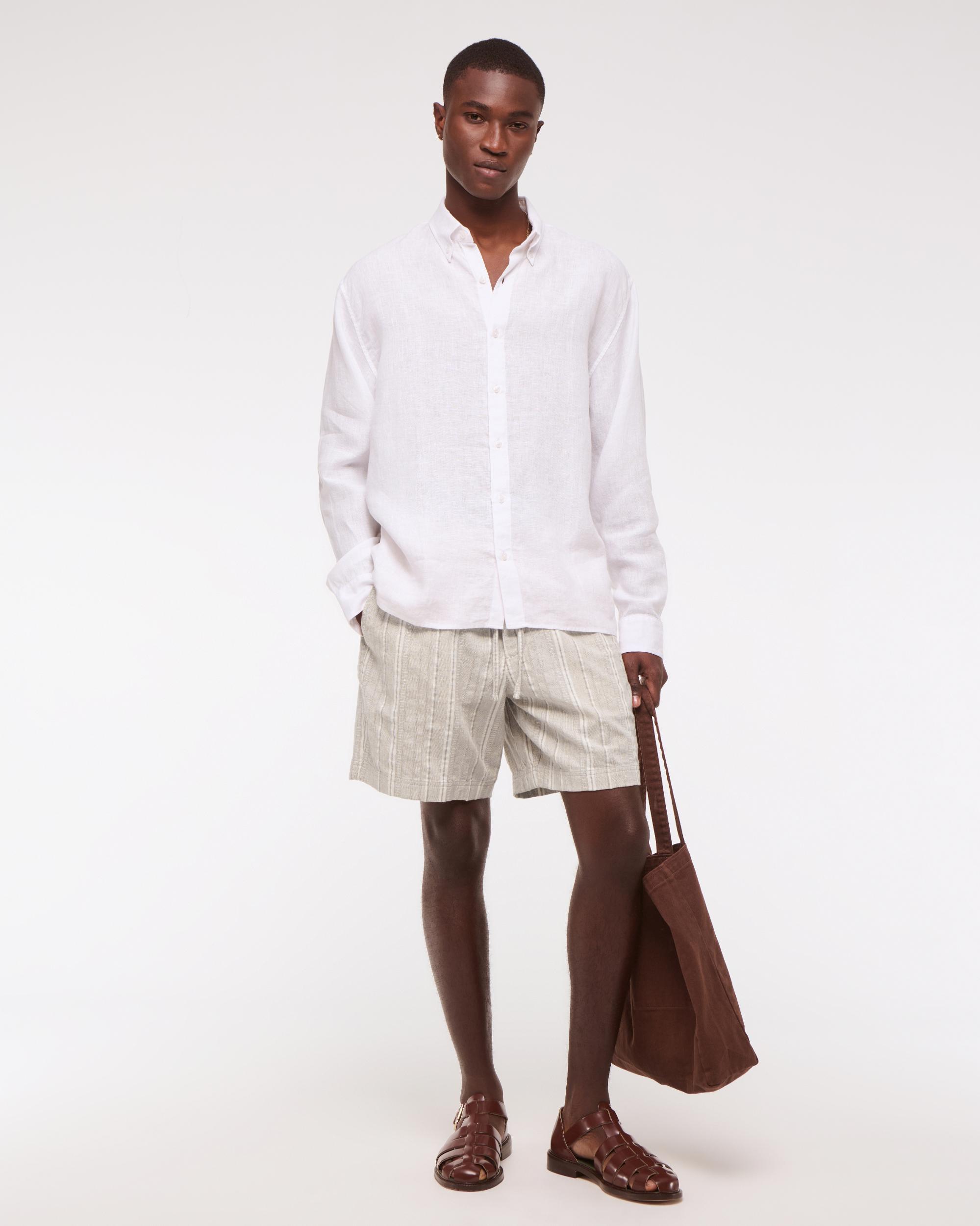 Relaxed Linen-Blend Pull-On Short Product Image