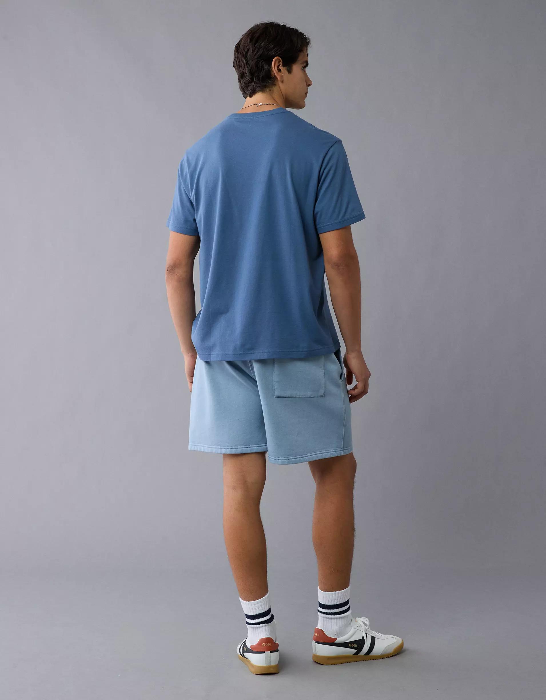 AE Icon Logo Graphic T-Shirt Product Image