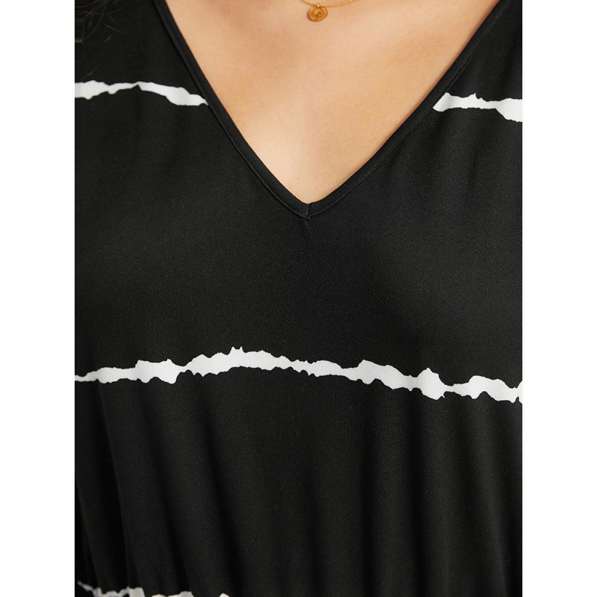 Plus Size Striped Print V Neck Elastic Waist Dress Black Women Casual Elastic Waist V-neck Long Sleeve Curvy Midi Dress BloomChic 26/4X Product Image