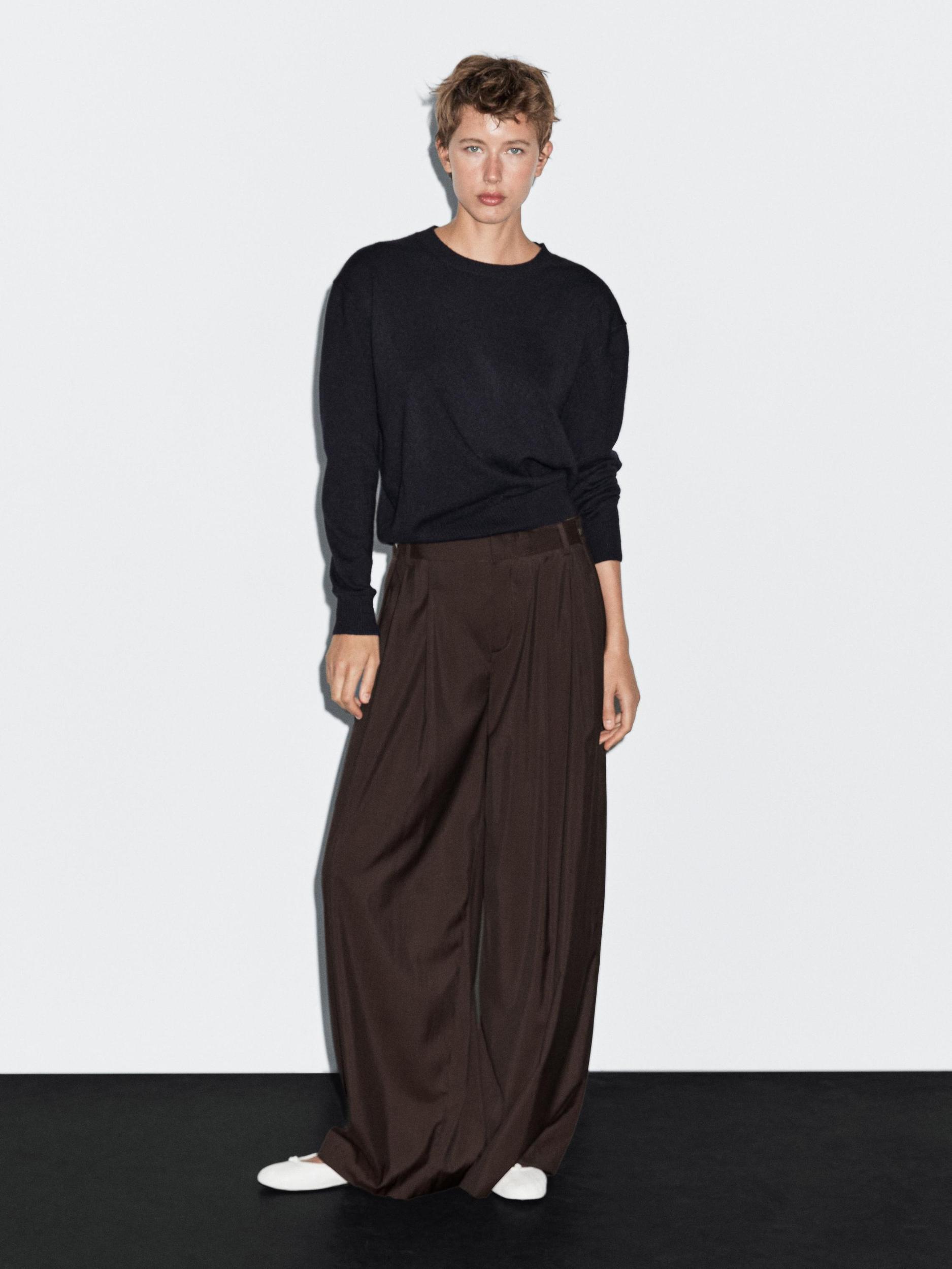 100% cashmere crew neck sweater Product Image