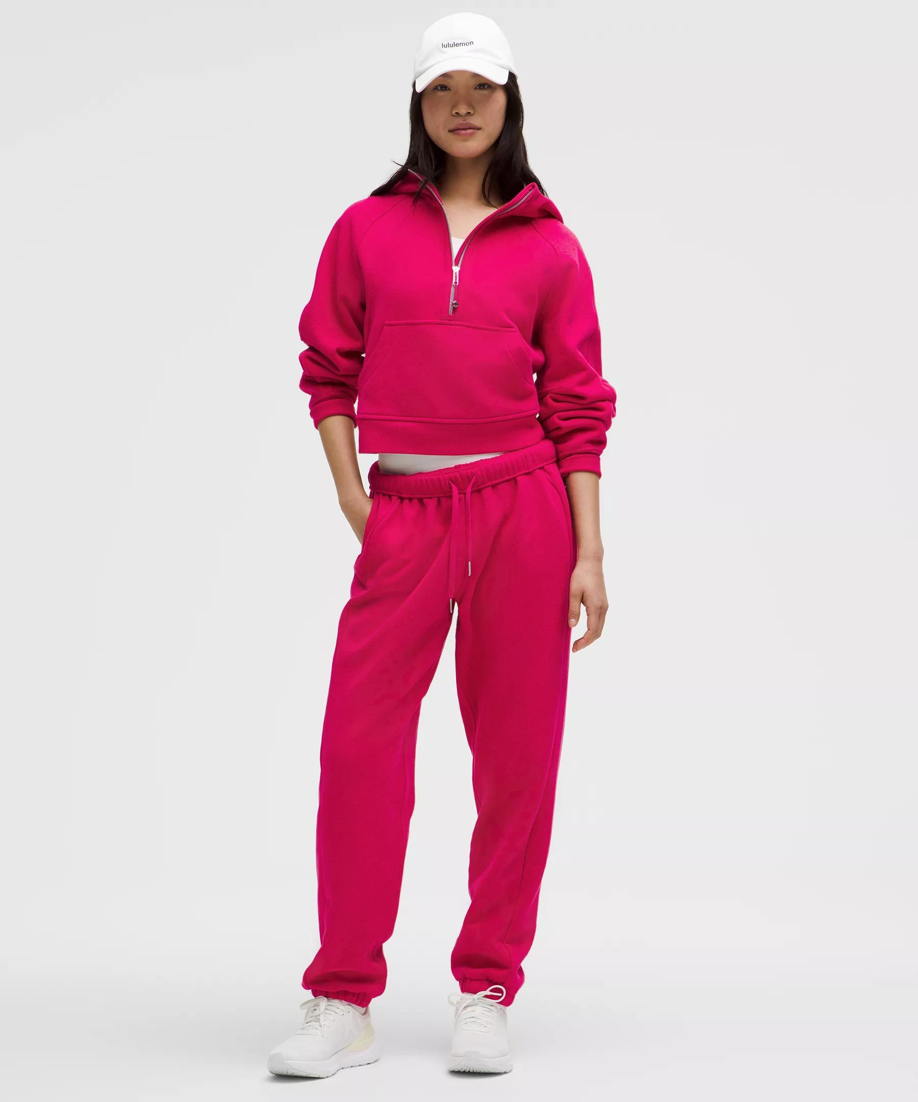 Scuba Mid-Rise Oversized Jogger *Regular Product Image