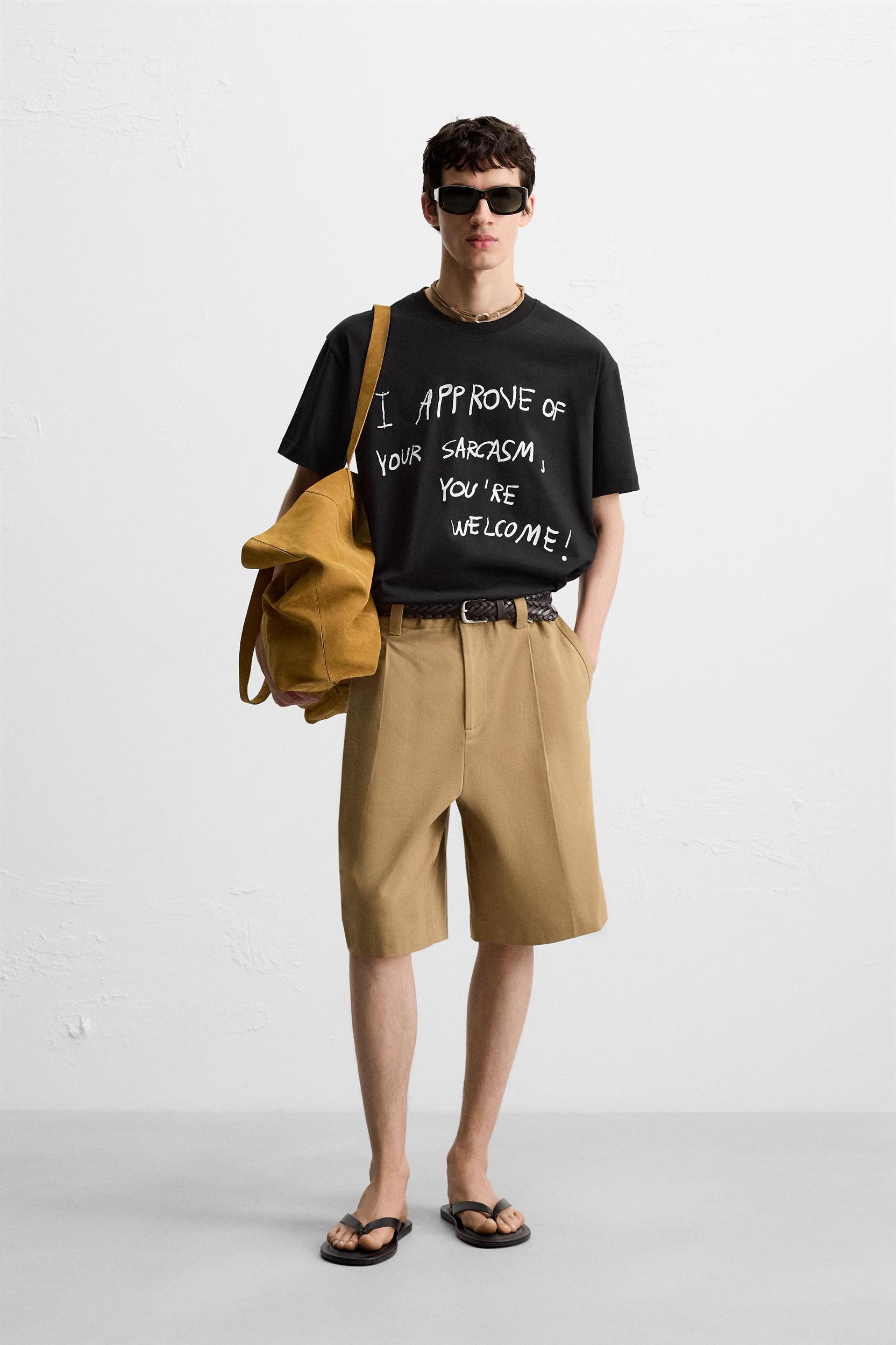 TEXT PRINT T-SHIRT Product Image