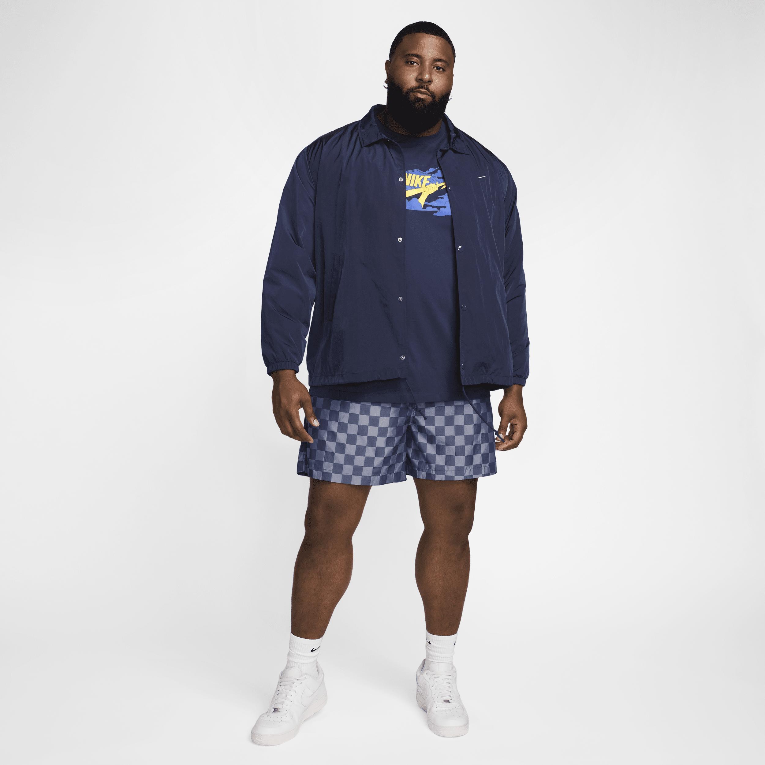 Nike Club Men's T-Shirt Product Image