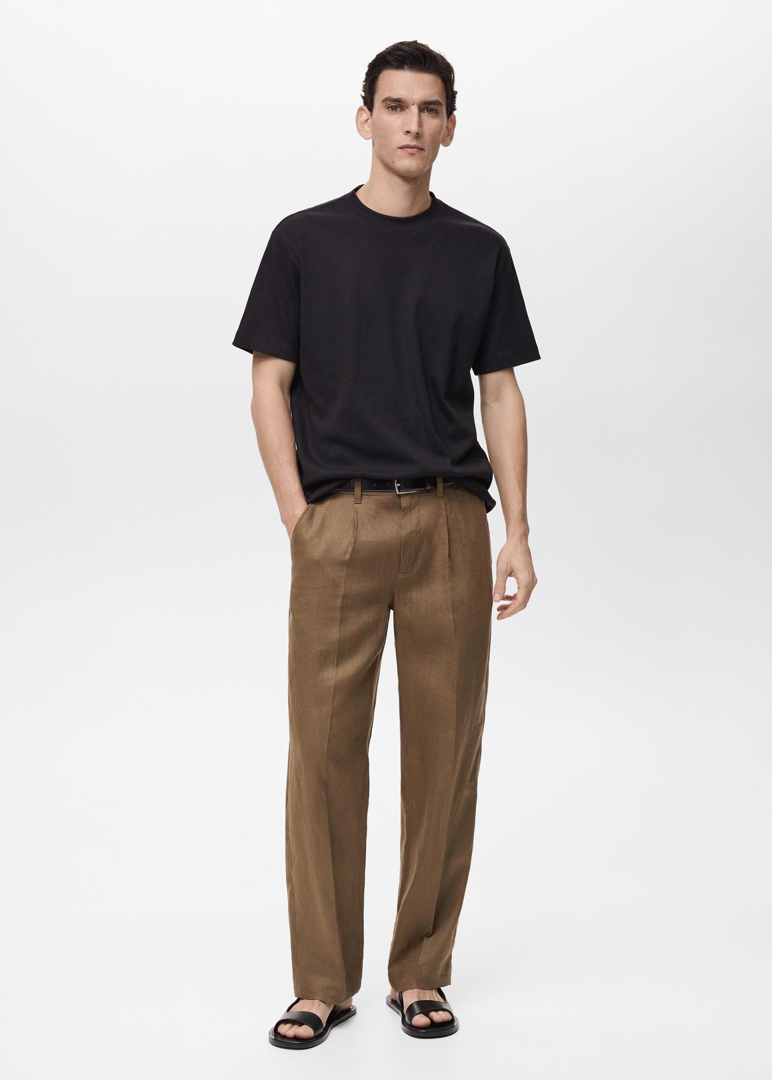 Ribbed cotton t-shirt regular fit - Men | MANGO USA Product Image