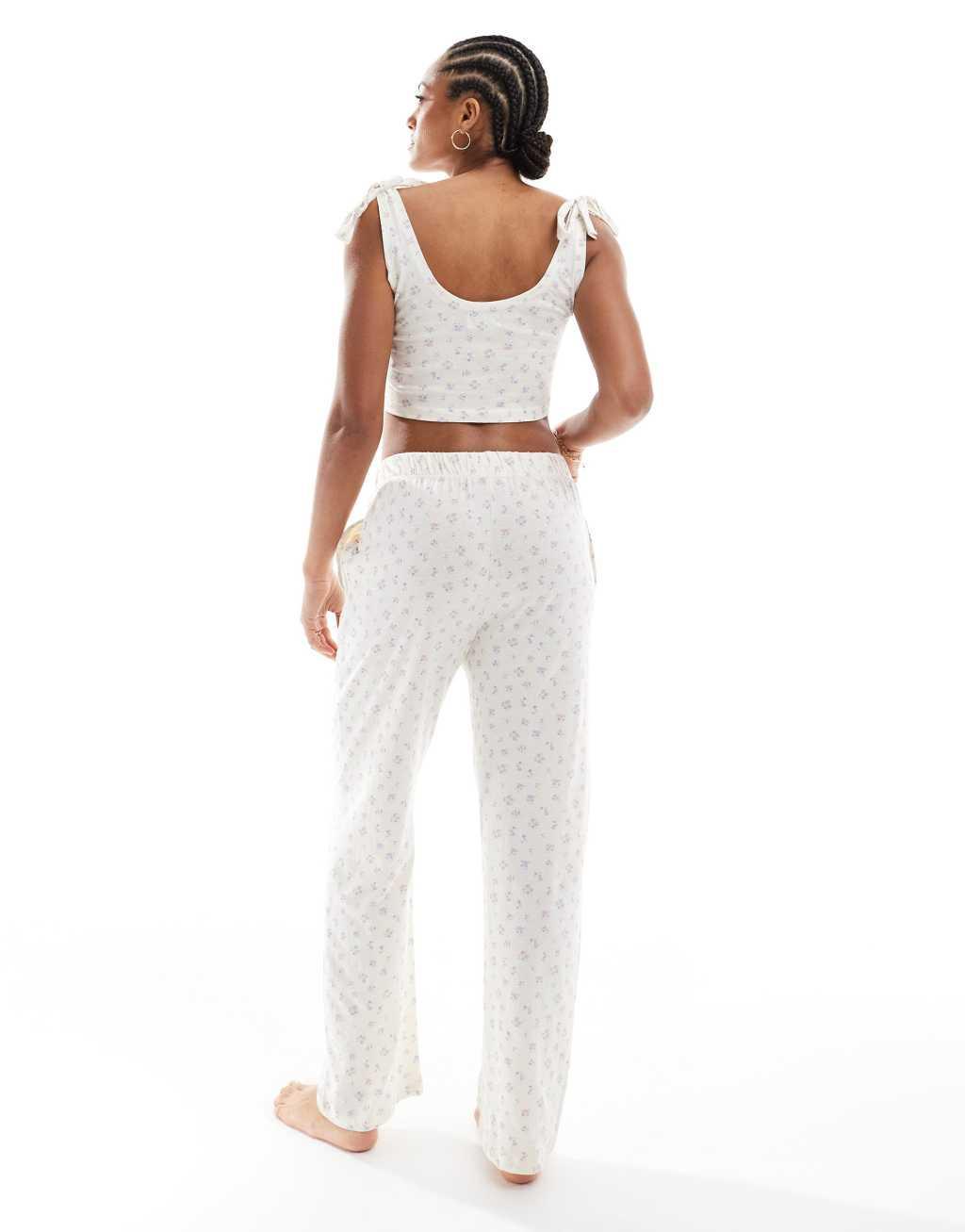 Brave Soul pajama set with floral print in white Product Image