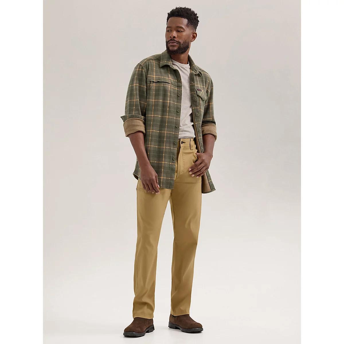 Wrangler ATG™ Men's Cliff Side Utility Pant in Sea Turtle Product Image