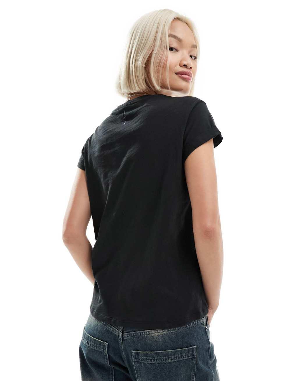 Allsaints Anna tee in black Product Image