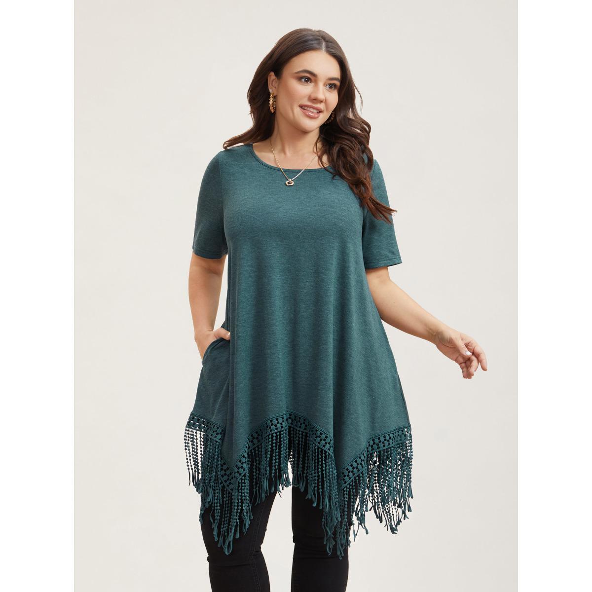 Plus Size Hi-Low Tassel Hem Stretchy Plain T-Shirt DarkGreen Women Elegant Tassels Round Neck Loose Everyday T-shirts BloomChic 14-16/1X Product Image