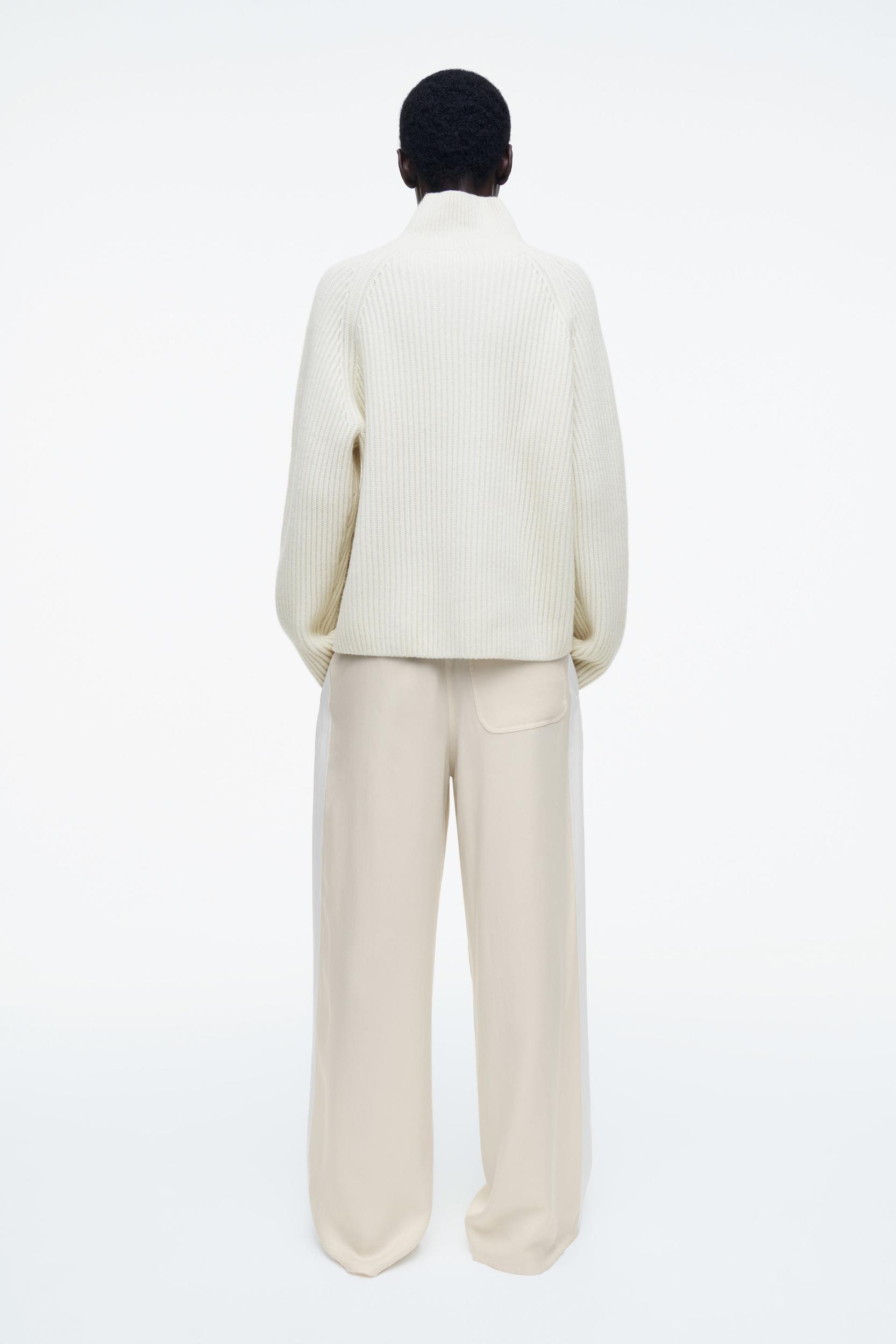 TIE-DETAIL WIDE-LEG PANTS Product Image