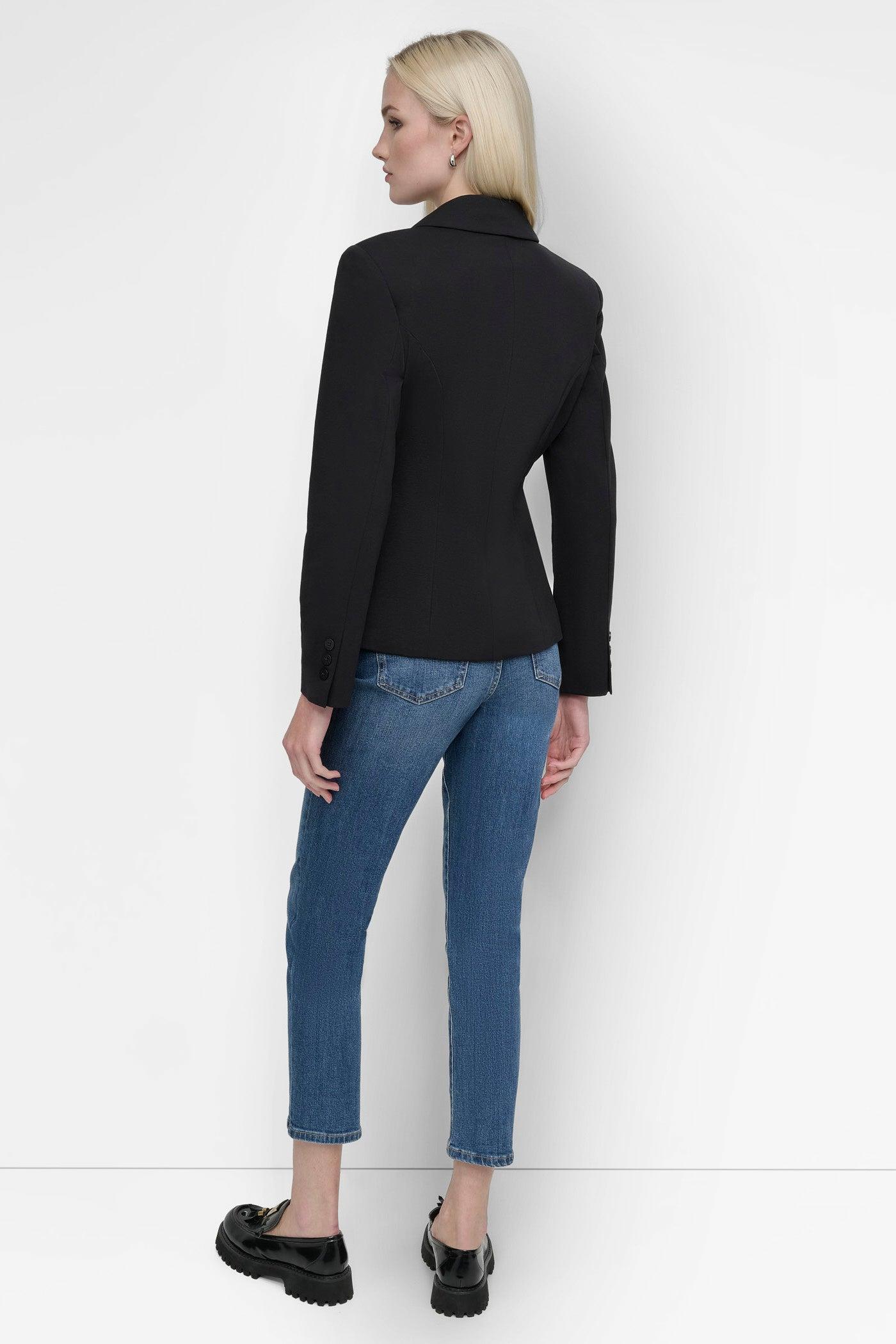 SINGLE BREASTED FITTED BLAZER Product Image