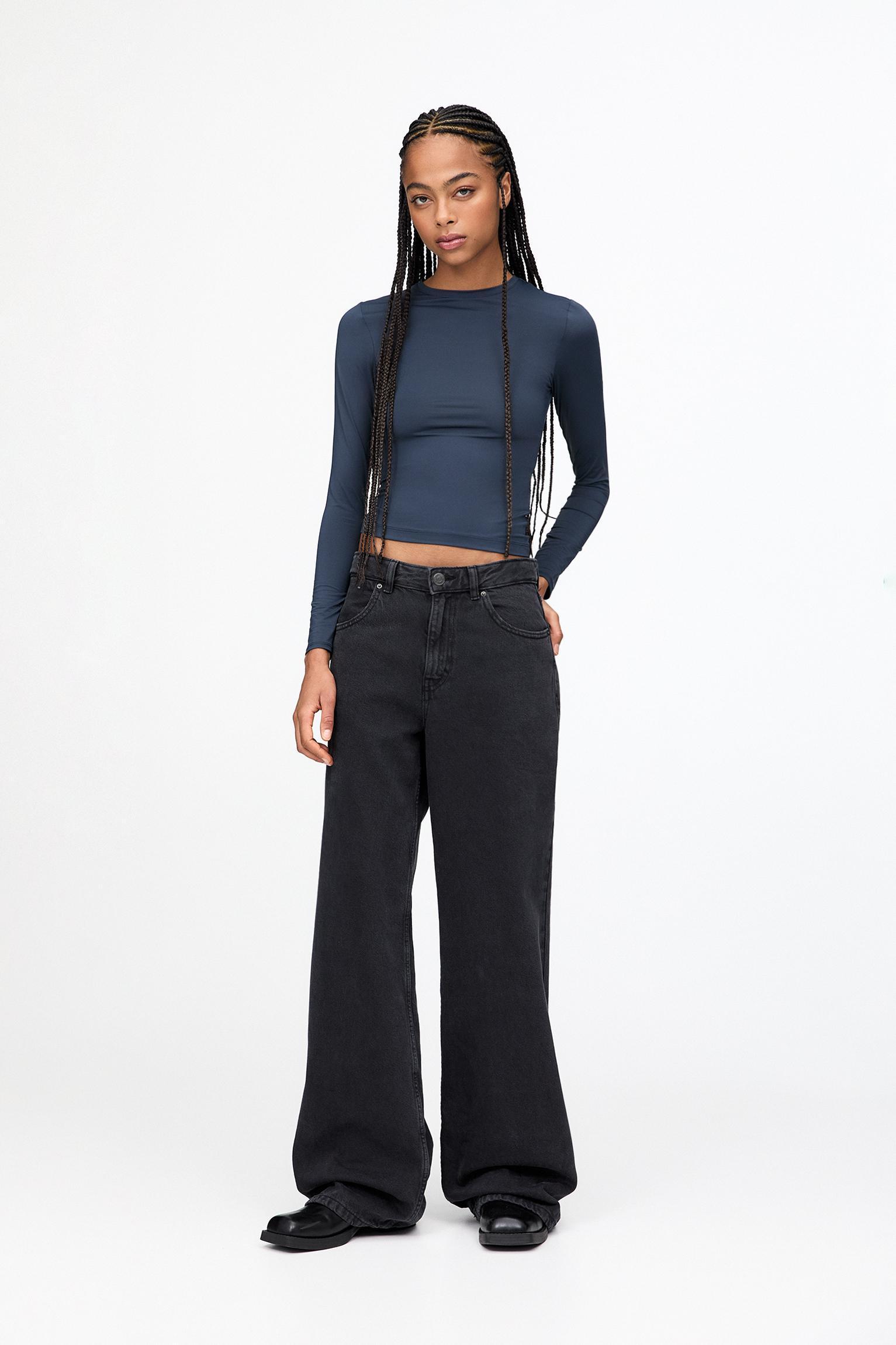 Long sleeve polyamide T-shirt Product Image